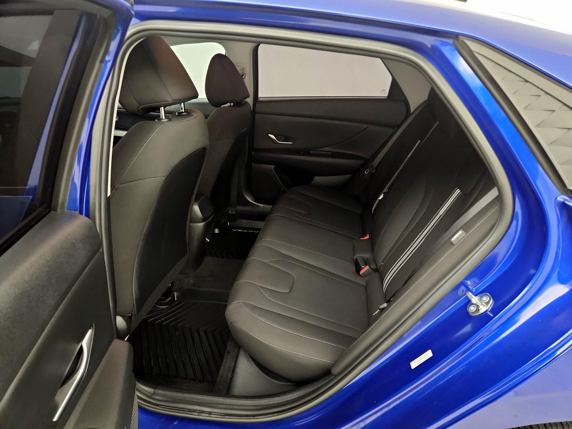 Thumbnail: 2024 Hyundai Elantra - 20