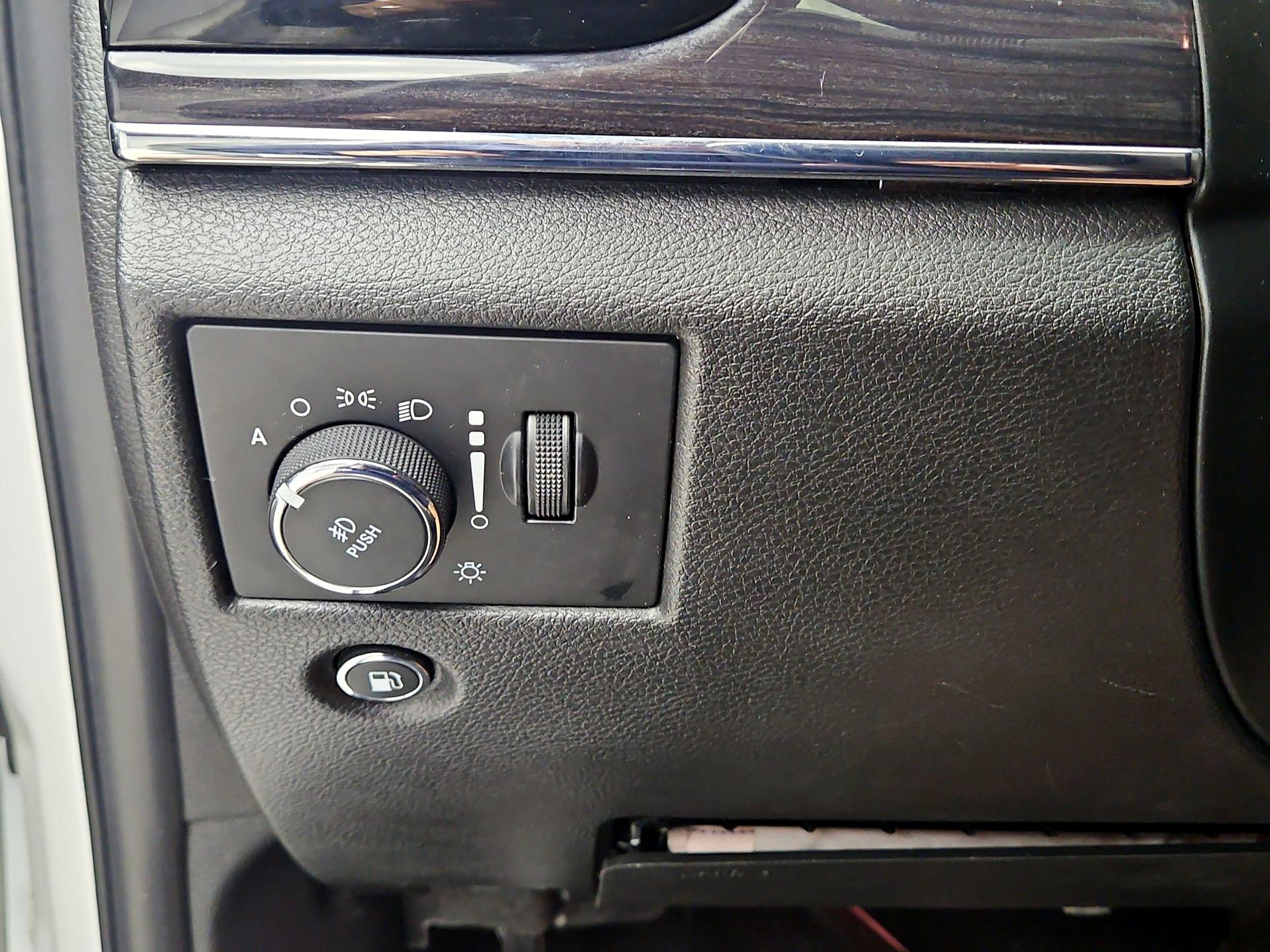 Thumbnail: 2021 Jeep Grand Cherokee - 13