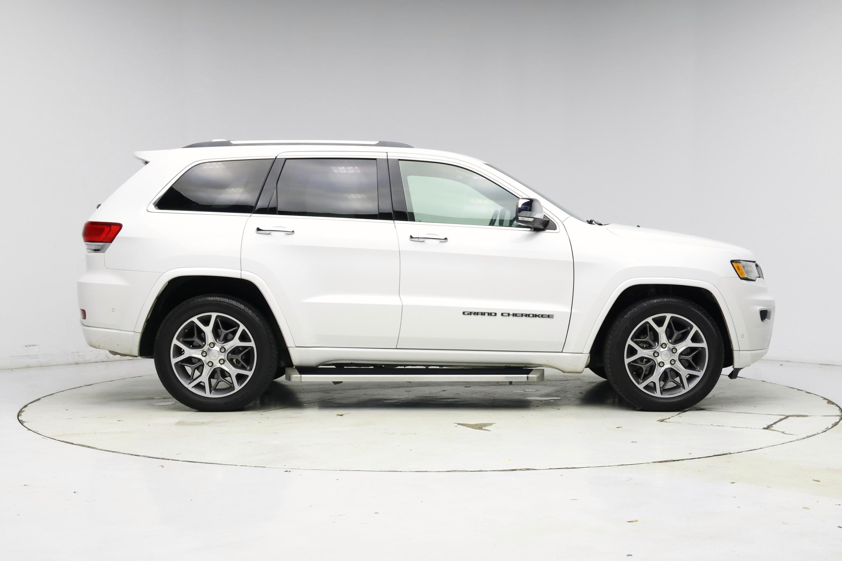 Thumbnail: 2021 Jeep Grand Cherokee - 7