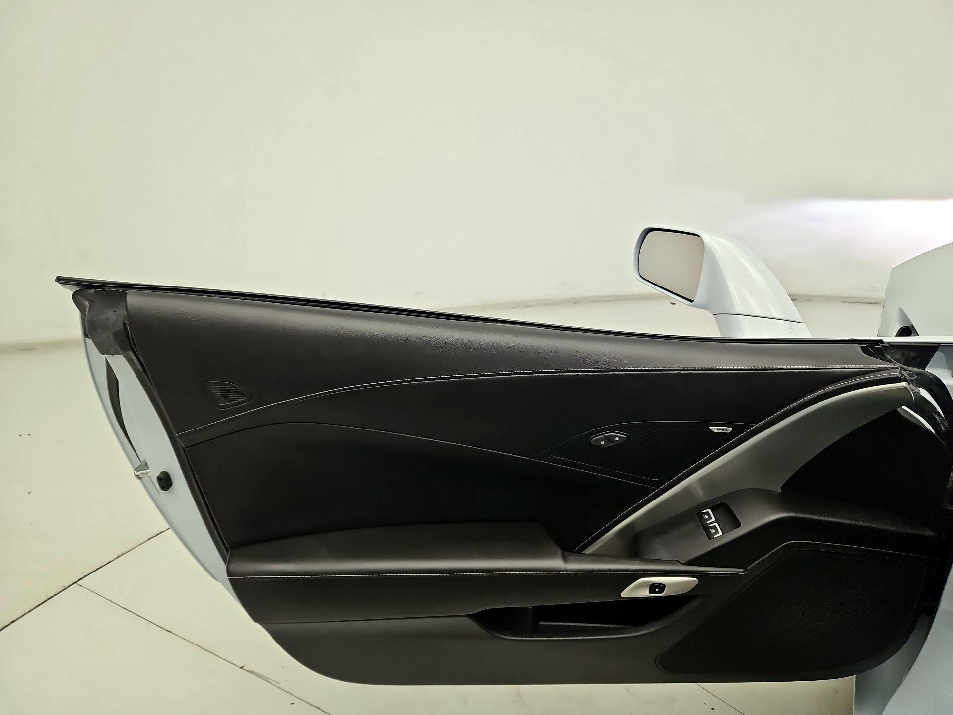 Thumbnail: 2018 Chevrolet Corvette - 12