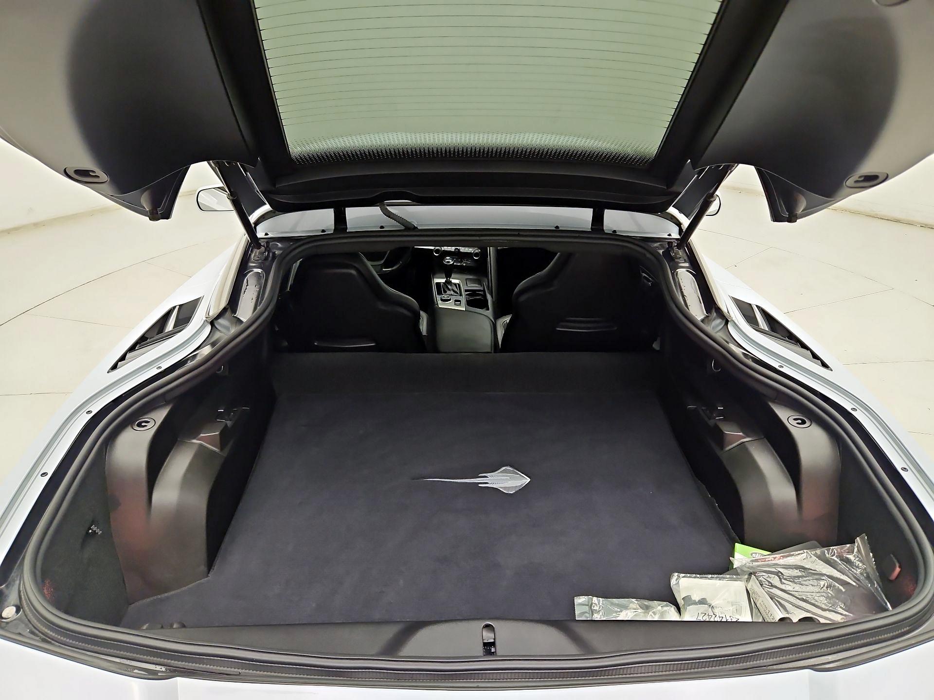 Thumbnail: 2018 Chevrolet Corvette - 17