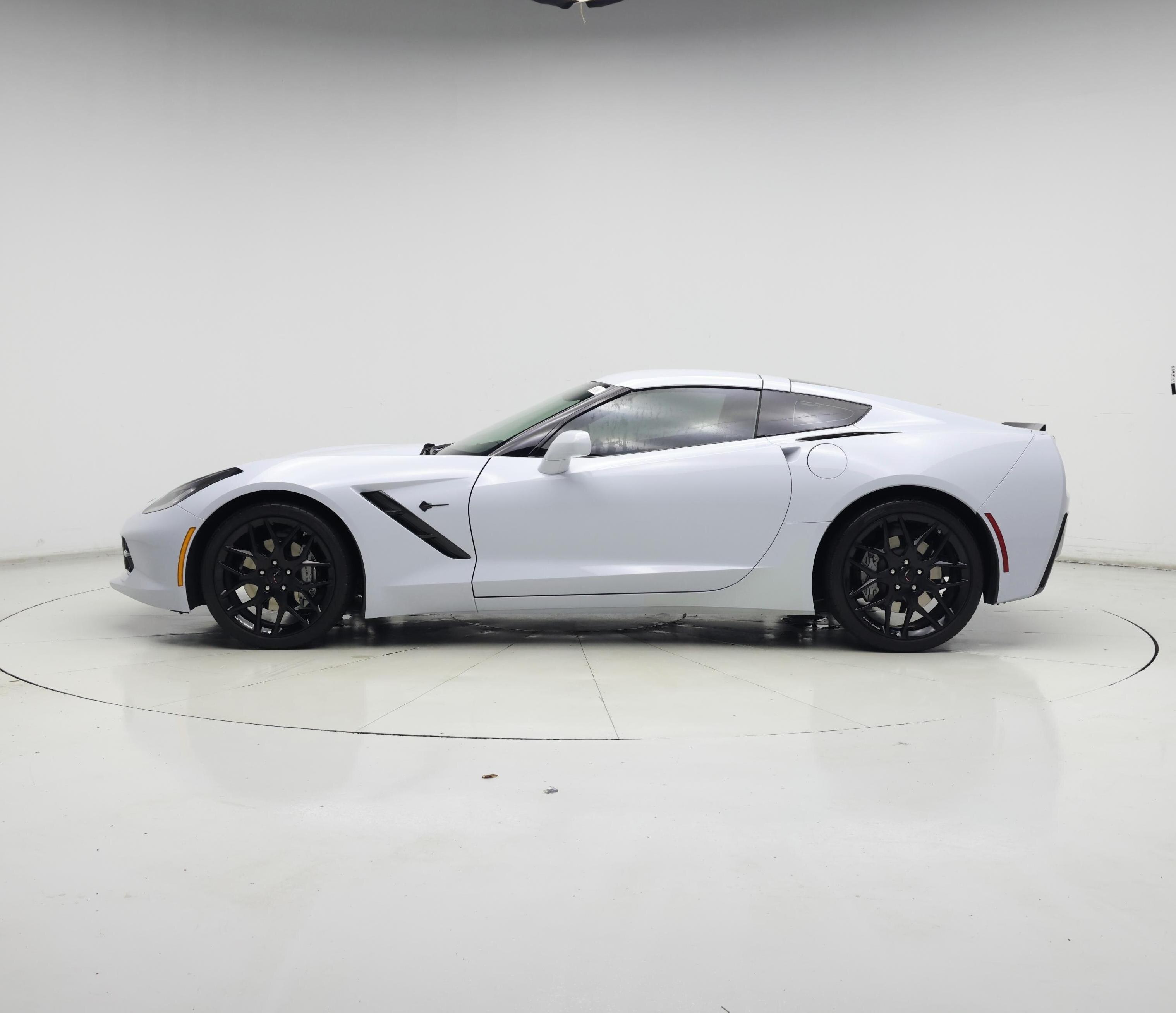 Thumbnail: 2018 Chevrolet Corvette - 3