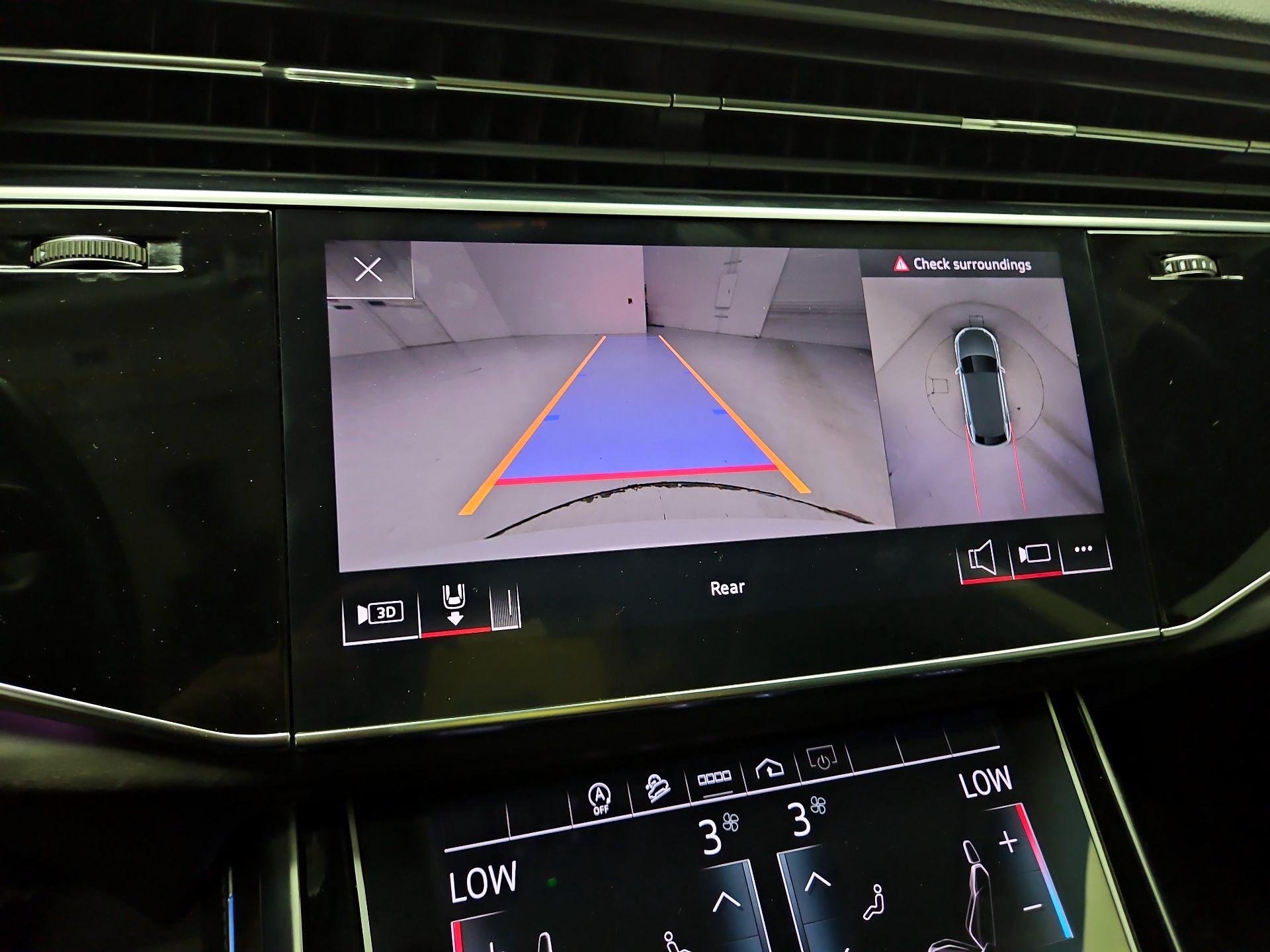 Thumbnail: 2023 Audi Q8 - 15