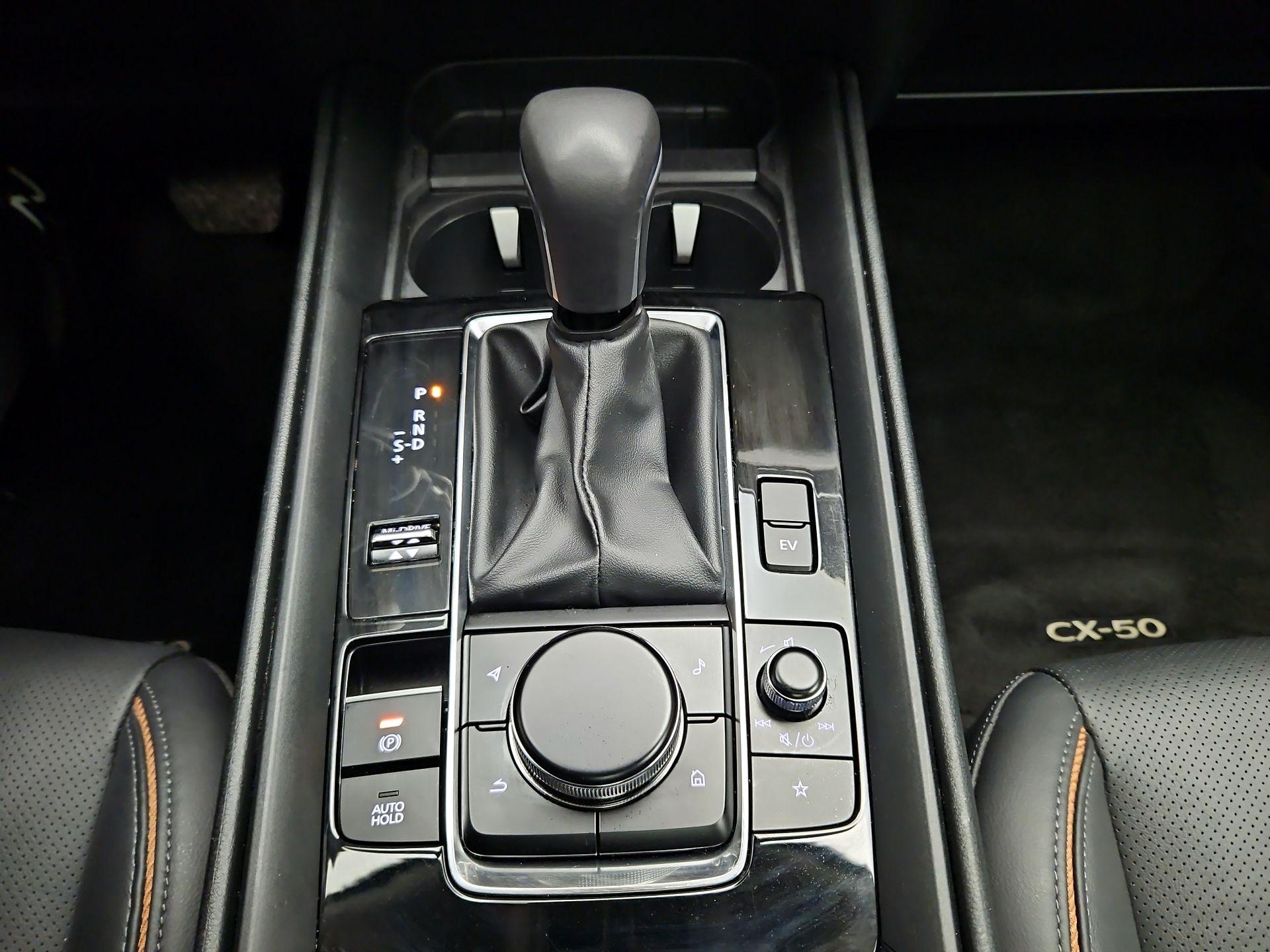 Thumbnail: 2025 Mazda CX-50 - 17