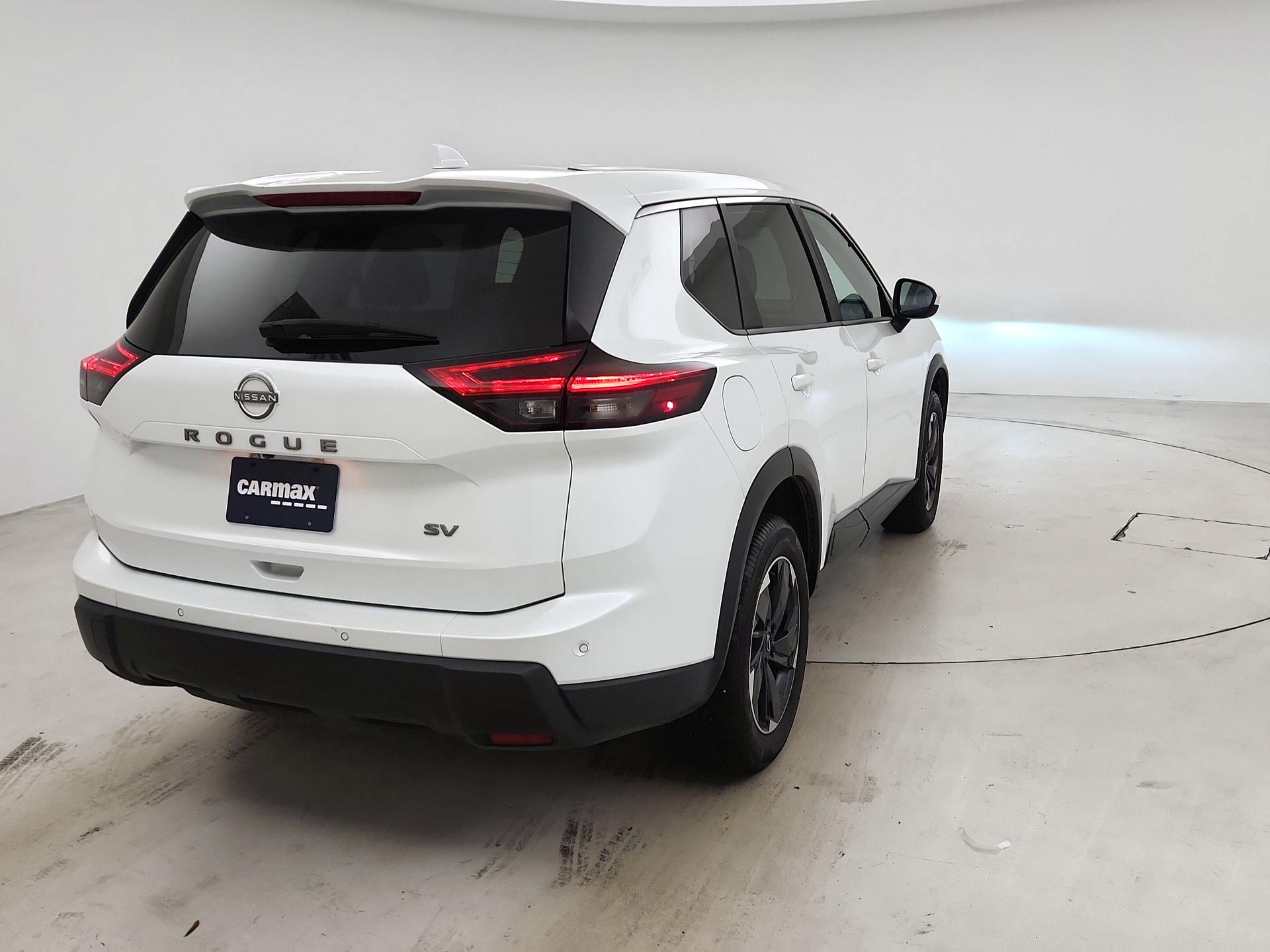 Thumbnail: 2024 Nissan Rogue - 5