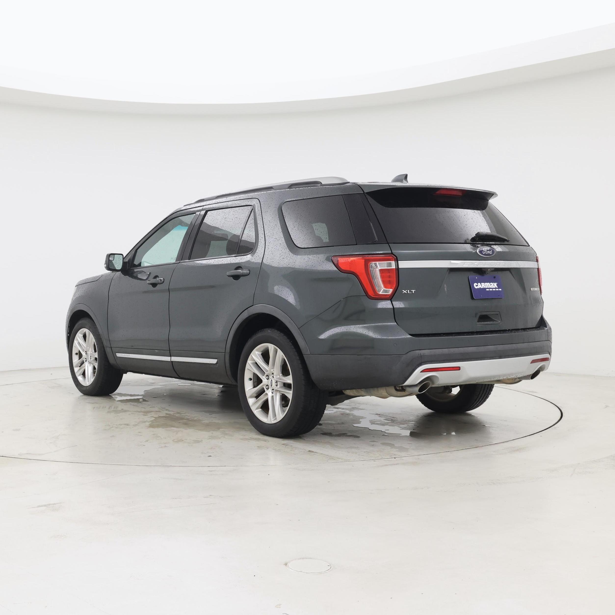 Thumbnail: 2016 Ford Explorer - 2