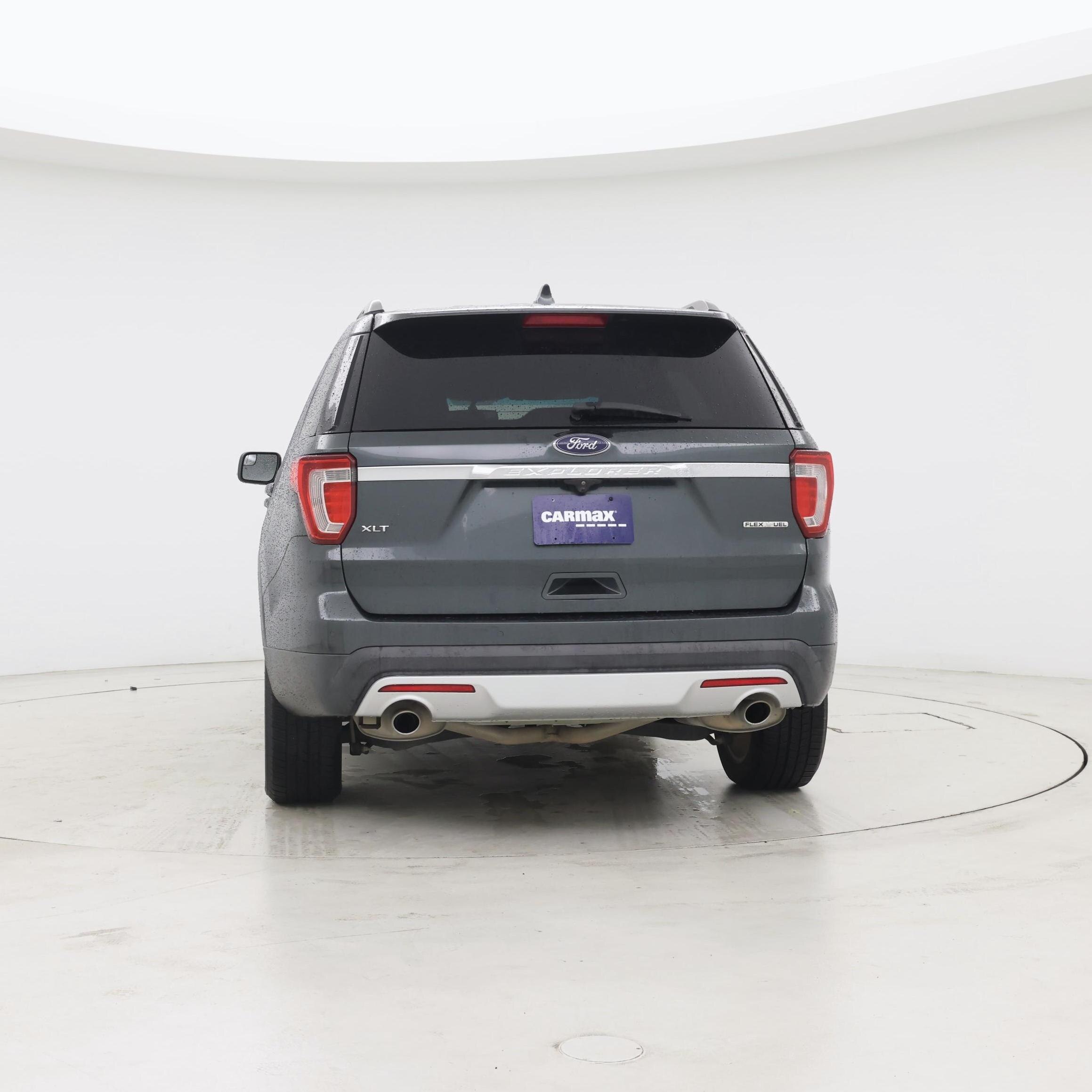 Thumbnail: 2016 Ford Explorer - 6