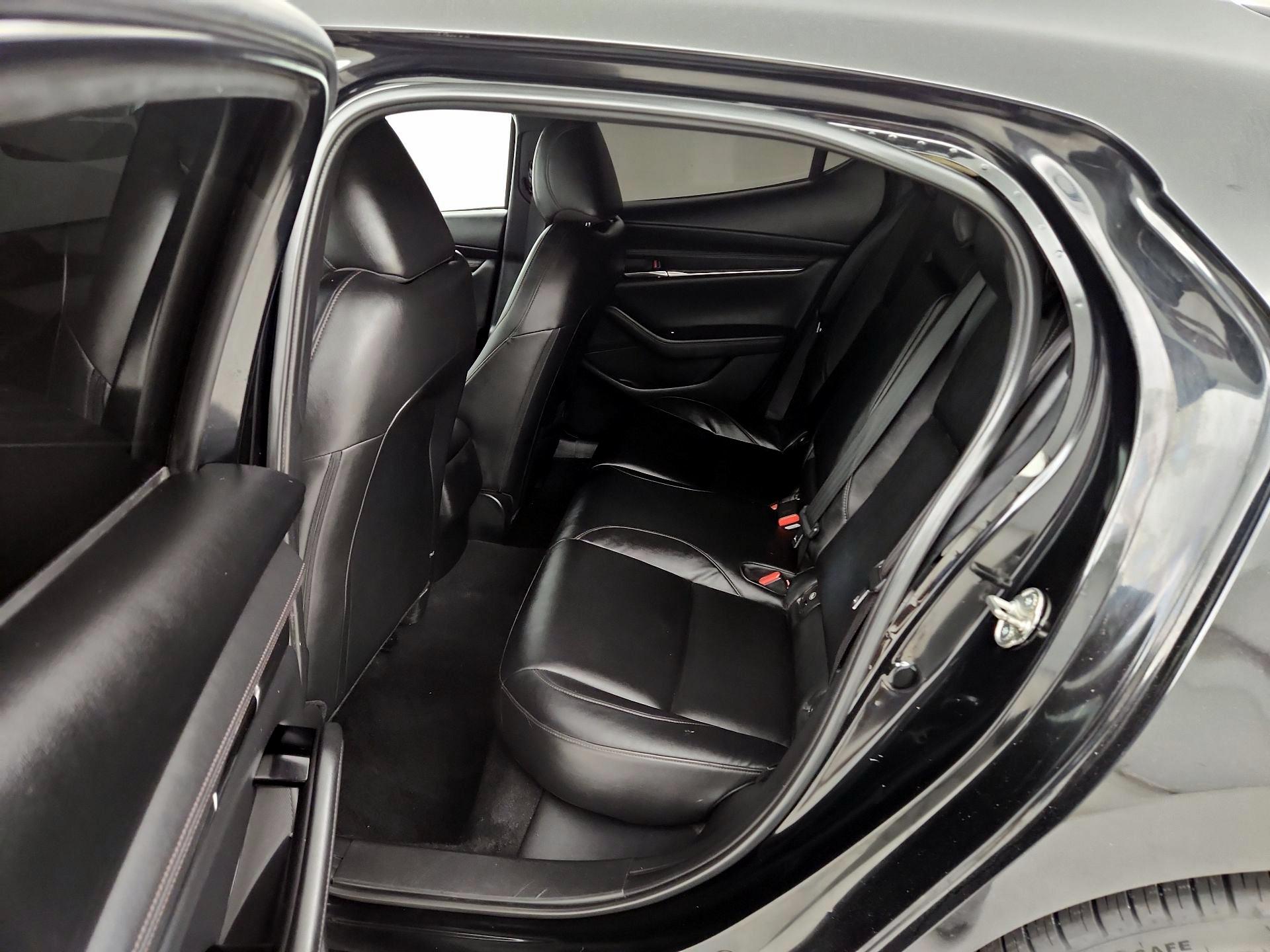 Thumbnail: 2019 Mazda Mazda3 - 19