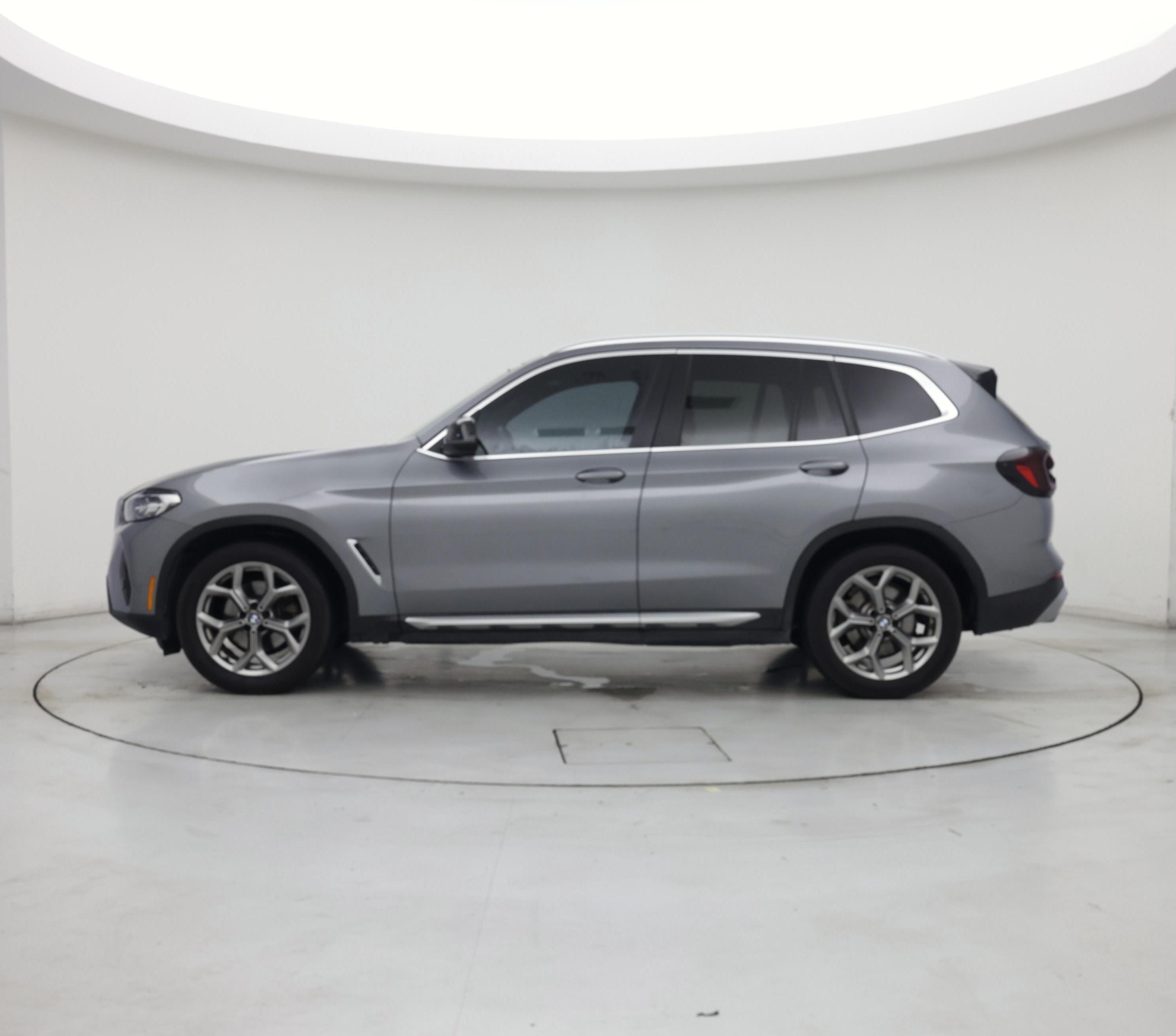Thumbnail: 2023 BMW X3 - 3