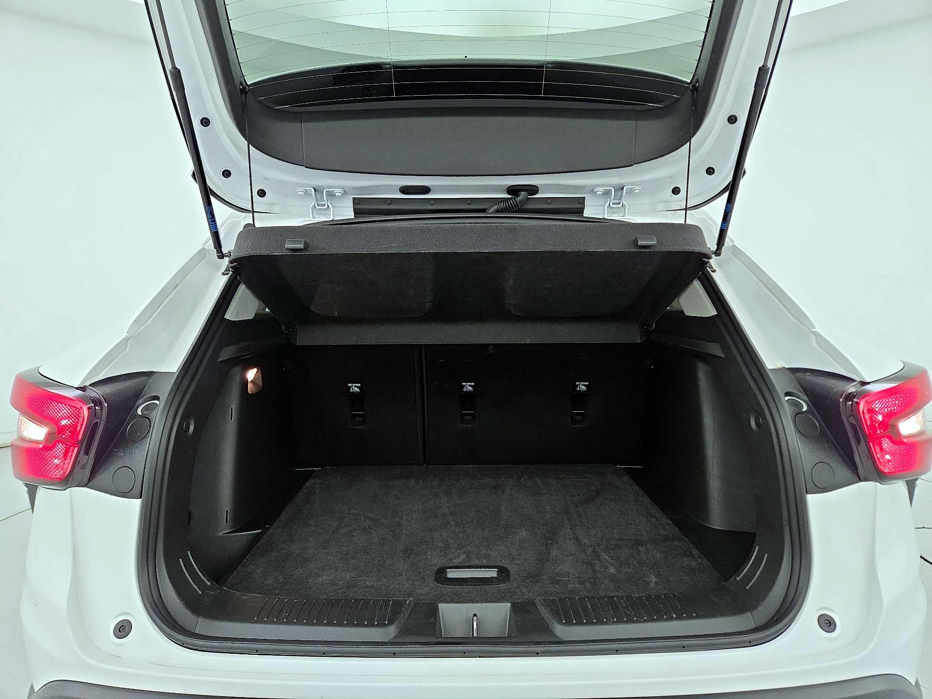 Thumbnail: 2025 Chevrolet Trax - 20