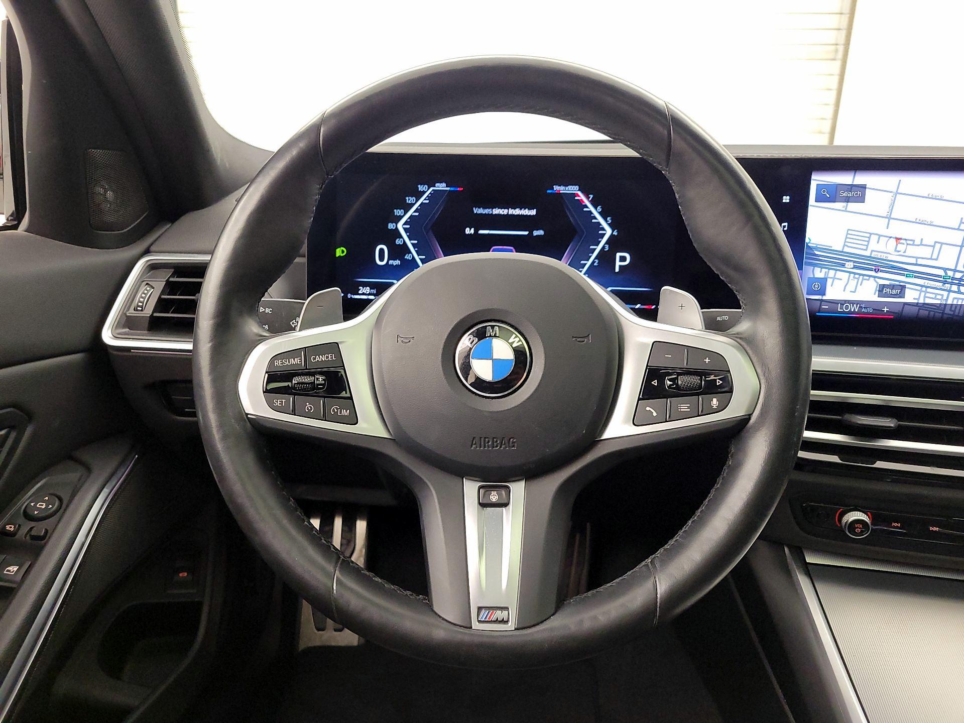 Thumbnail: 2024 BMW 3 Series - 10