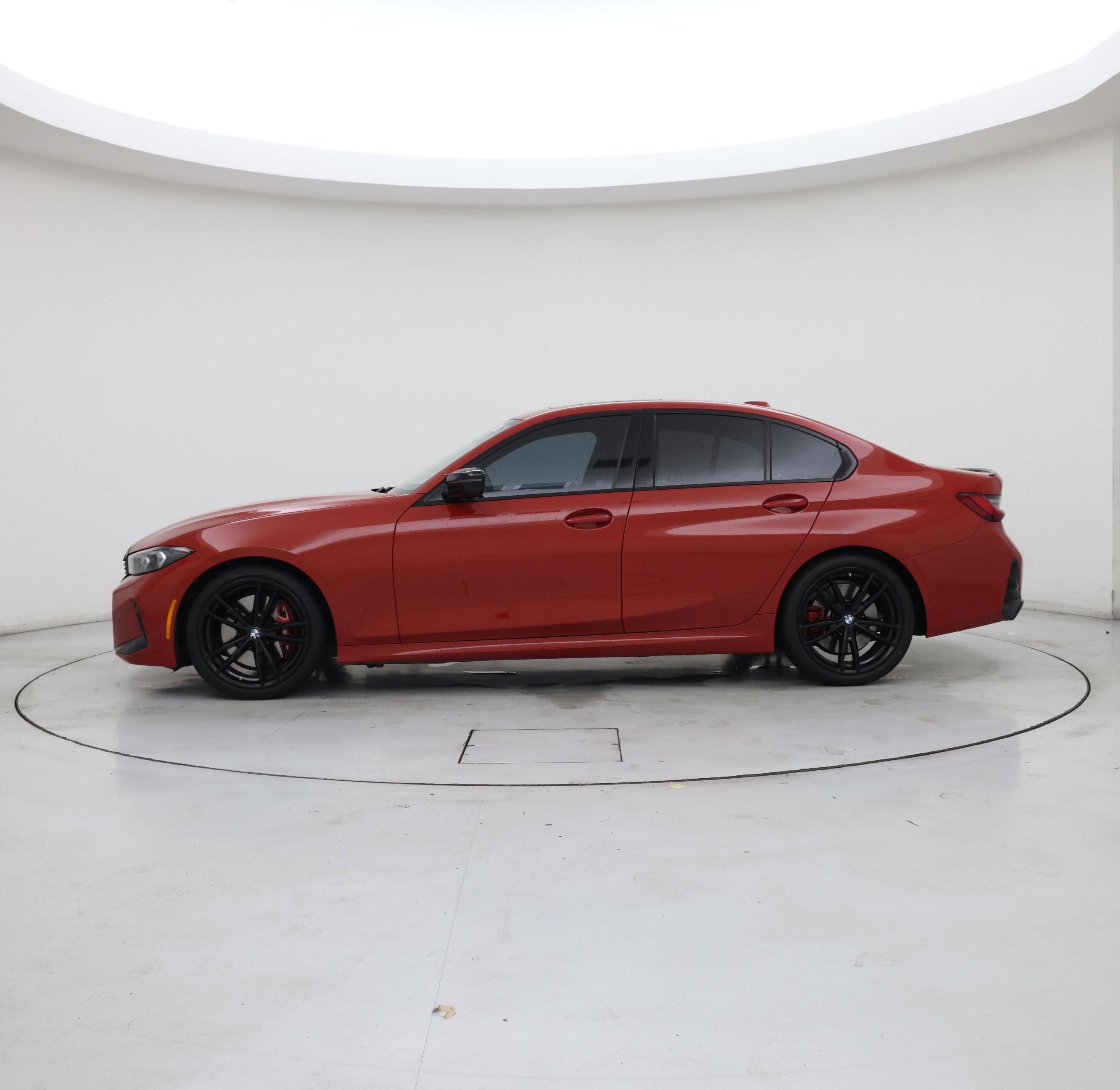 Thumbnail: 2024 BMW 3 Series - 3