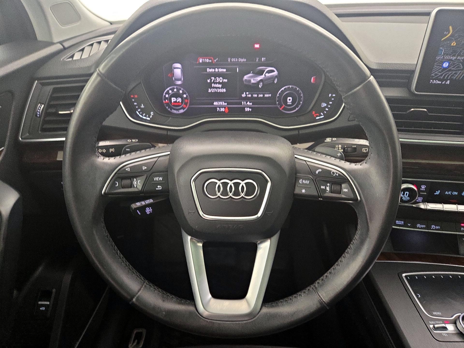 Thumbnail: 2020 Audi Q5 - 10