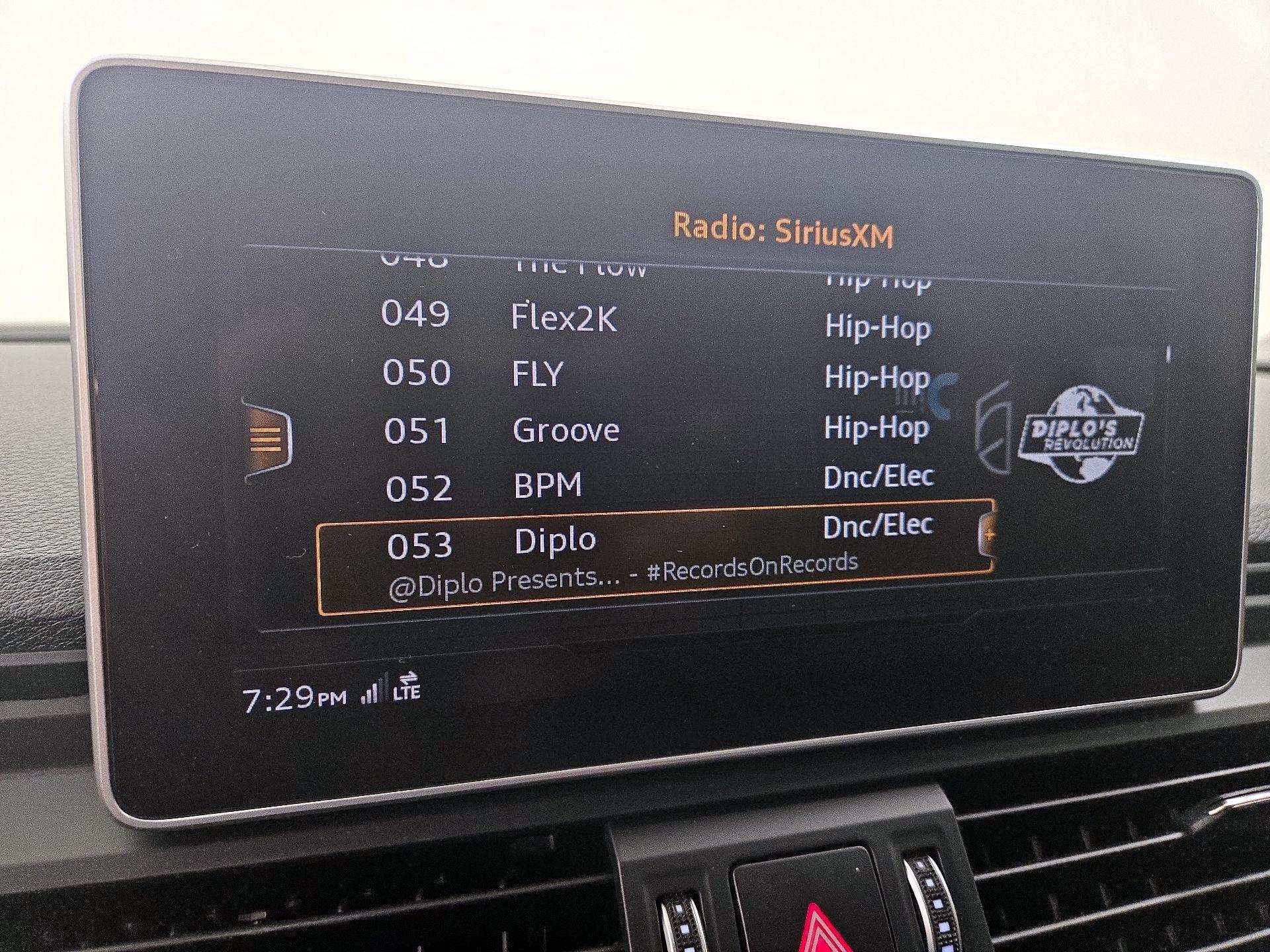 Thumbnail: 2020 Audi Q5 - 16