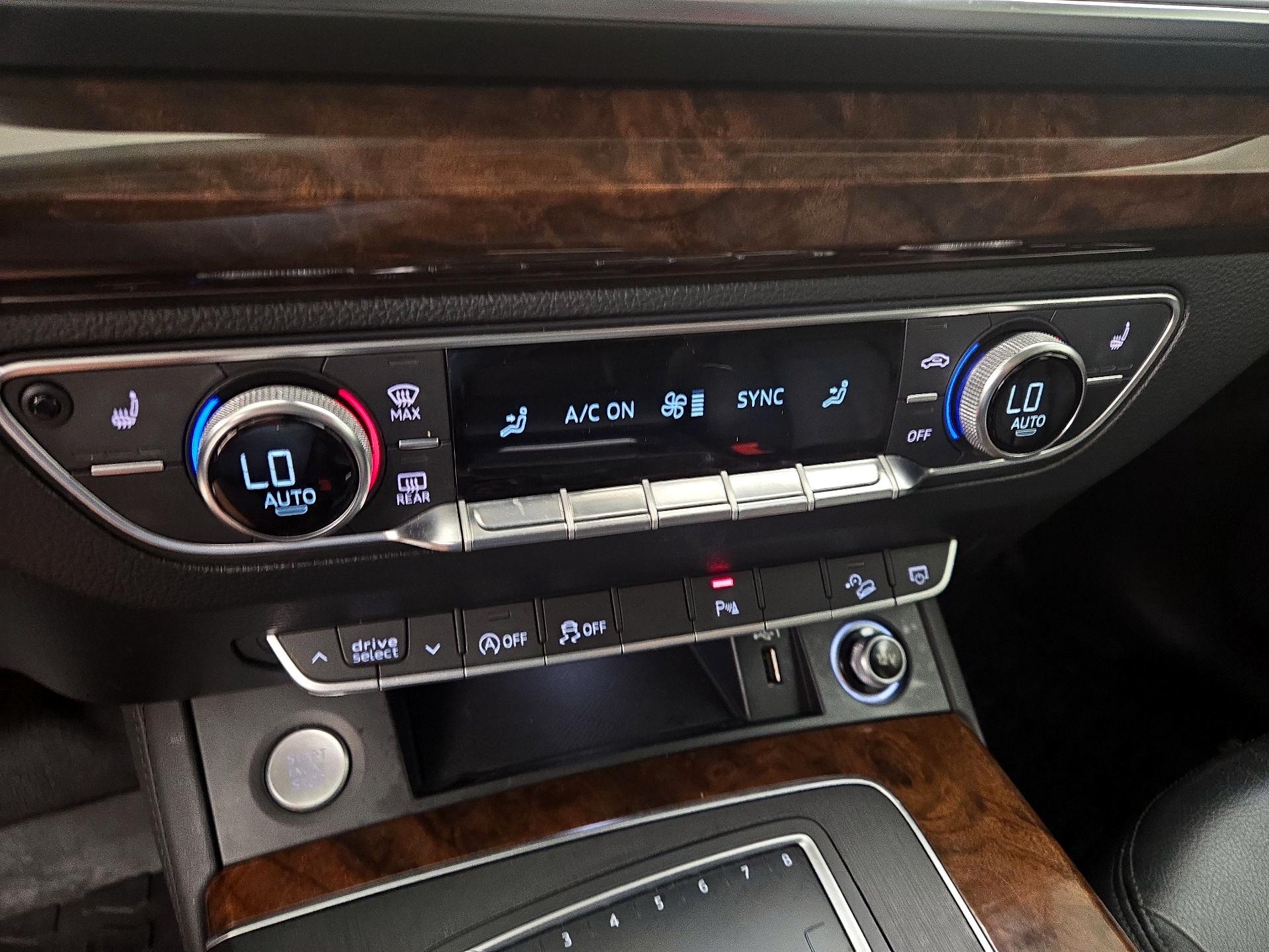 Thumbnail: 2020 Audi Q5 - 17