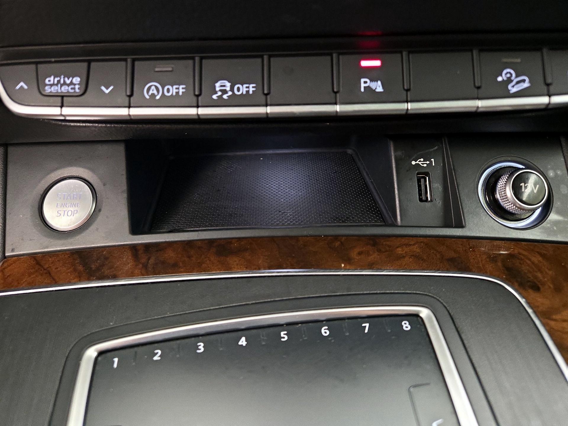 Thumbnail: 2020 Audi Q5 - 19