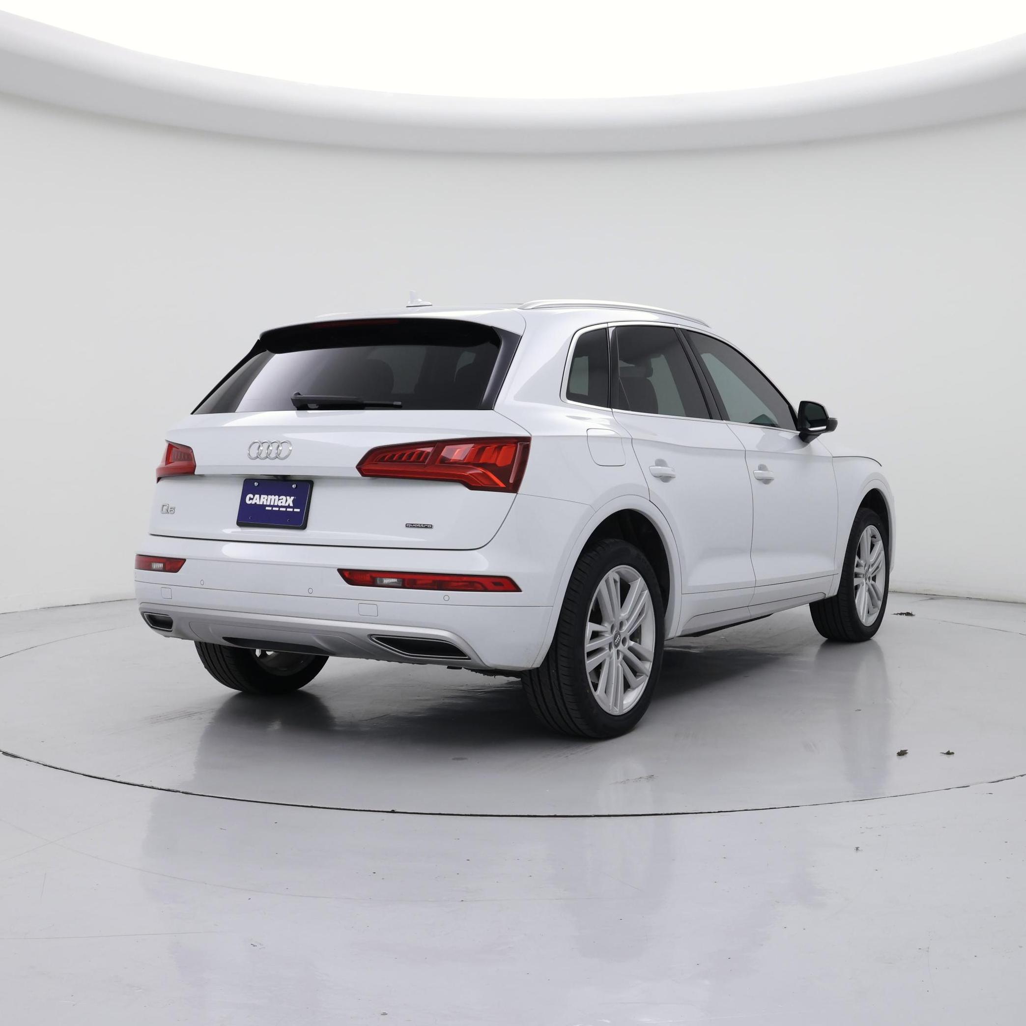 Thumbnail: 2020 Audi Q5 - 8