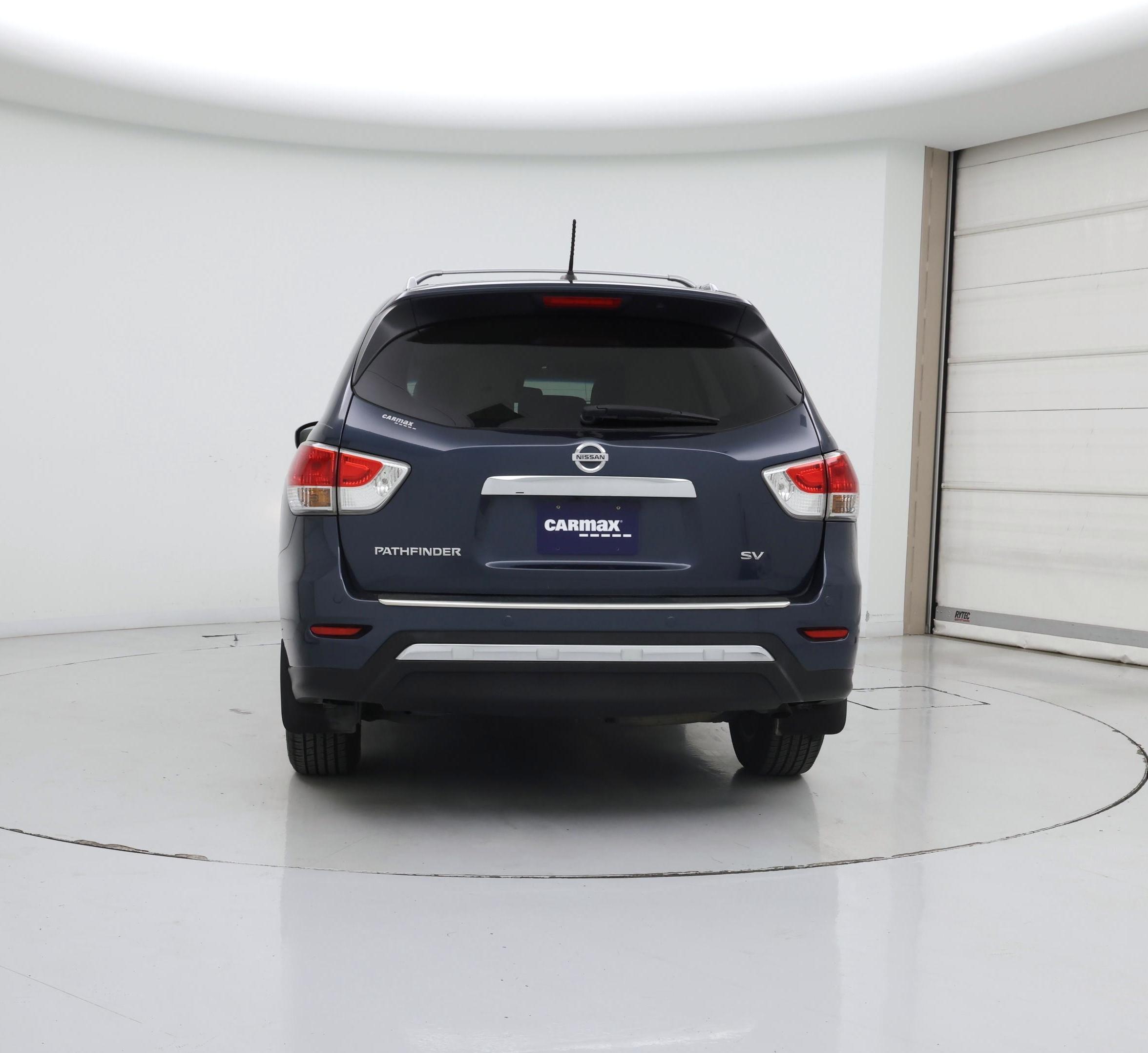 Thumbnail: 2015 Nissan Pathfinder - 6