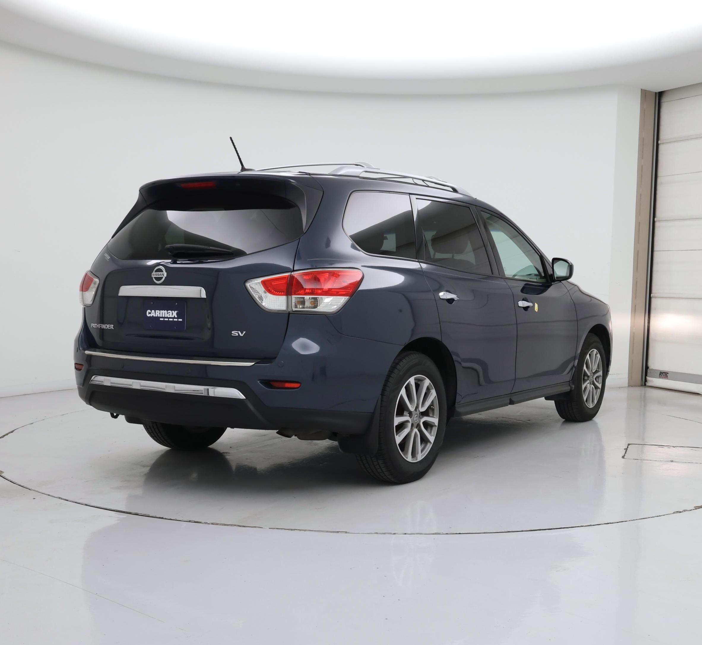 Thumbnail: 2015 Nissan Pathfinder - 8