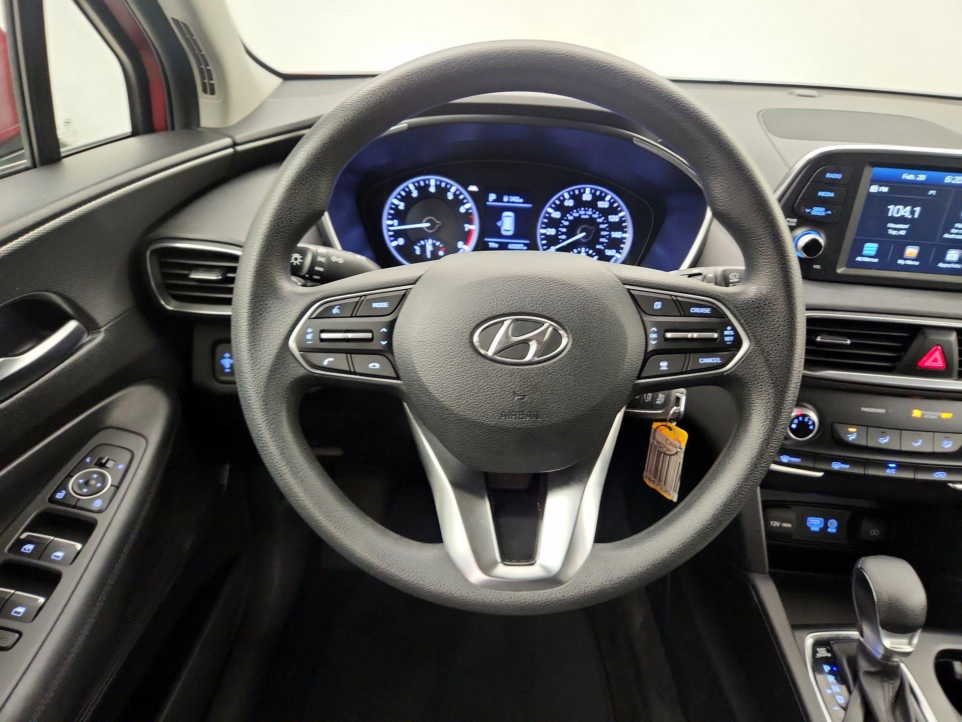 Thumbnail: 2019 Hyundai Santa Fe - 10