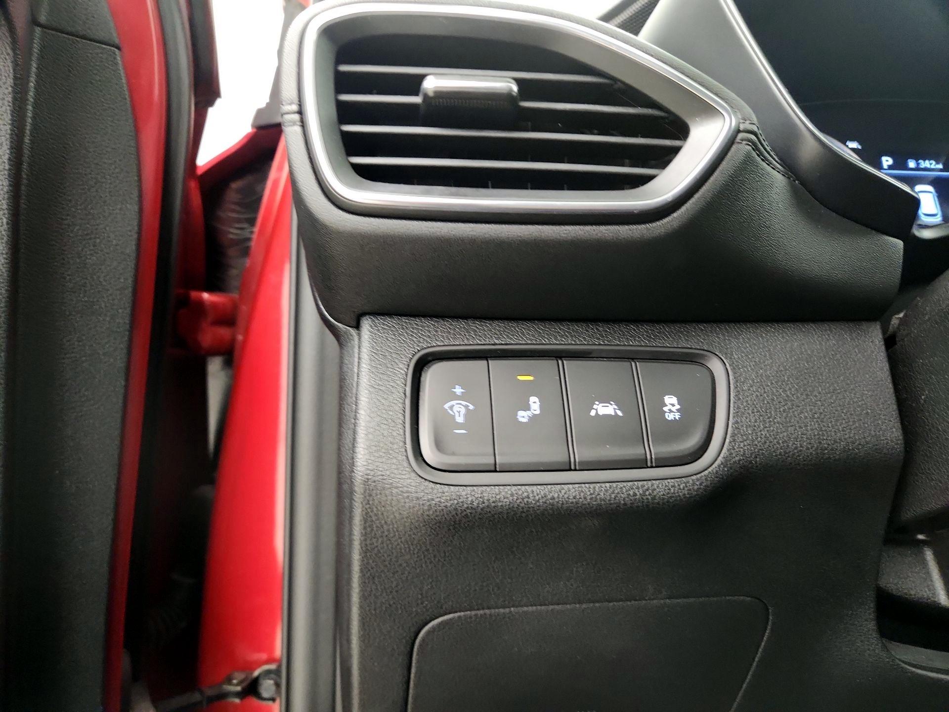 Thumbnail: 2019 Hyundai Santa Fe - 13