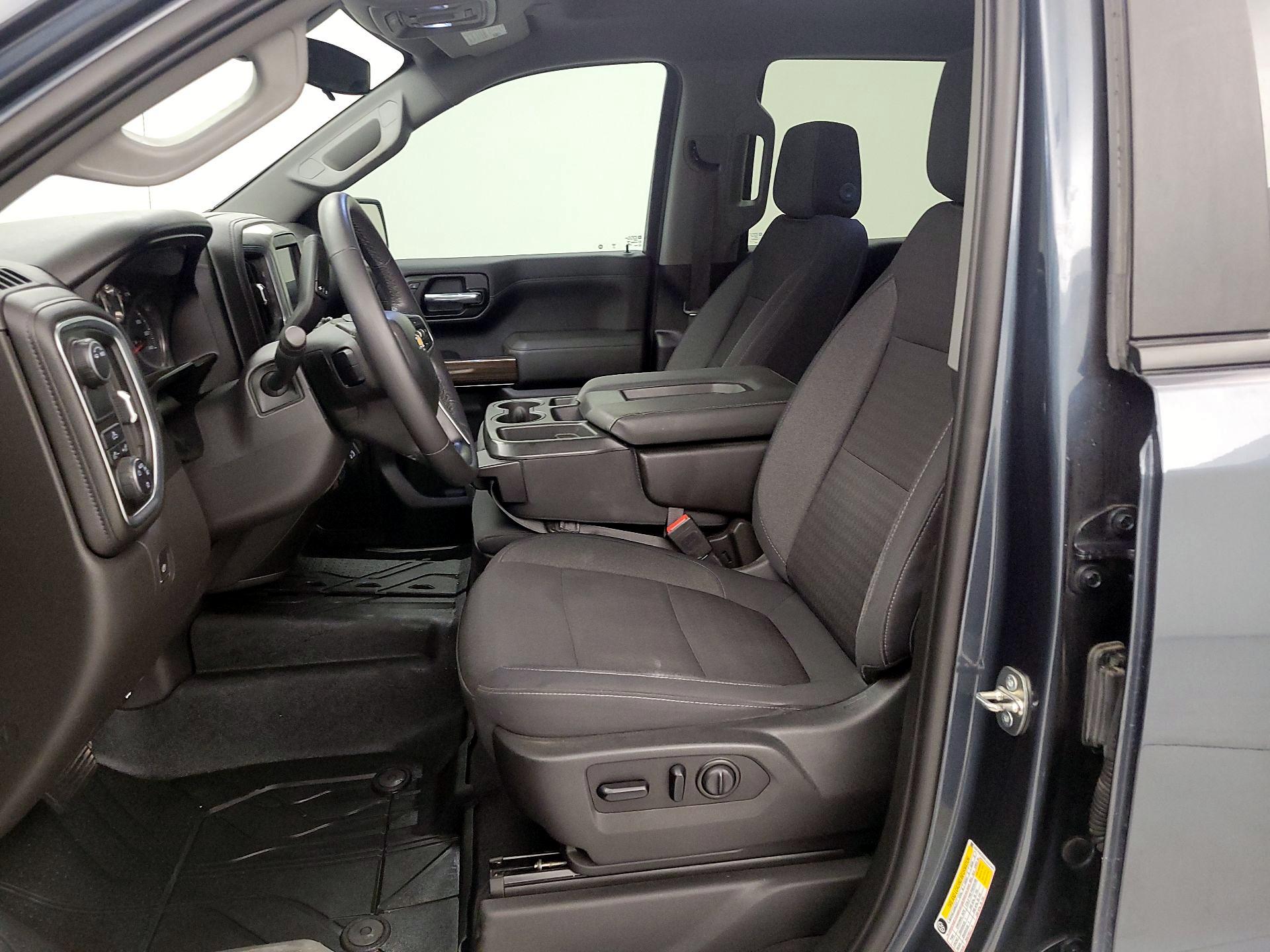 Thumbnail: 2020 Chevrolet Silverado 1500 - 11