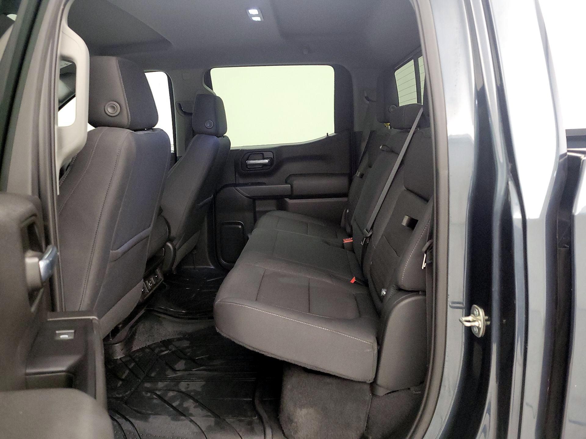 Thumbnail: 2020 Chevrolet Silverado 1500 - 19