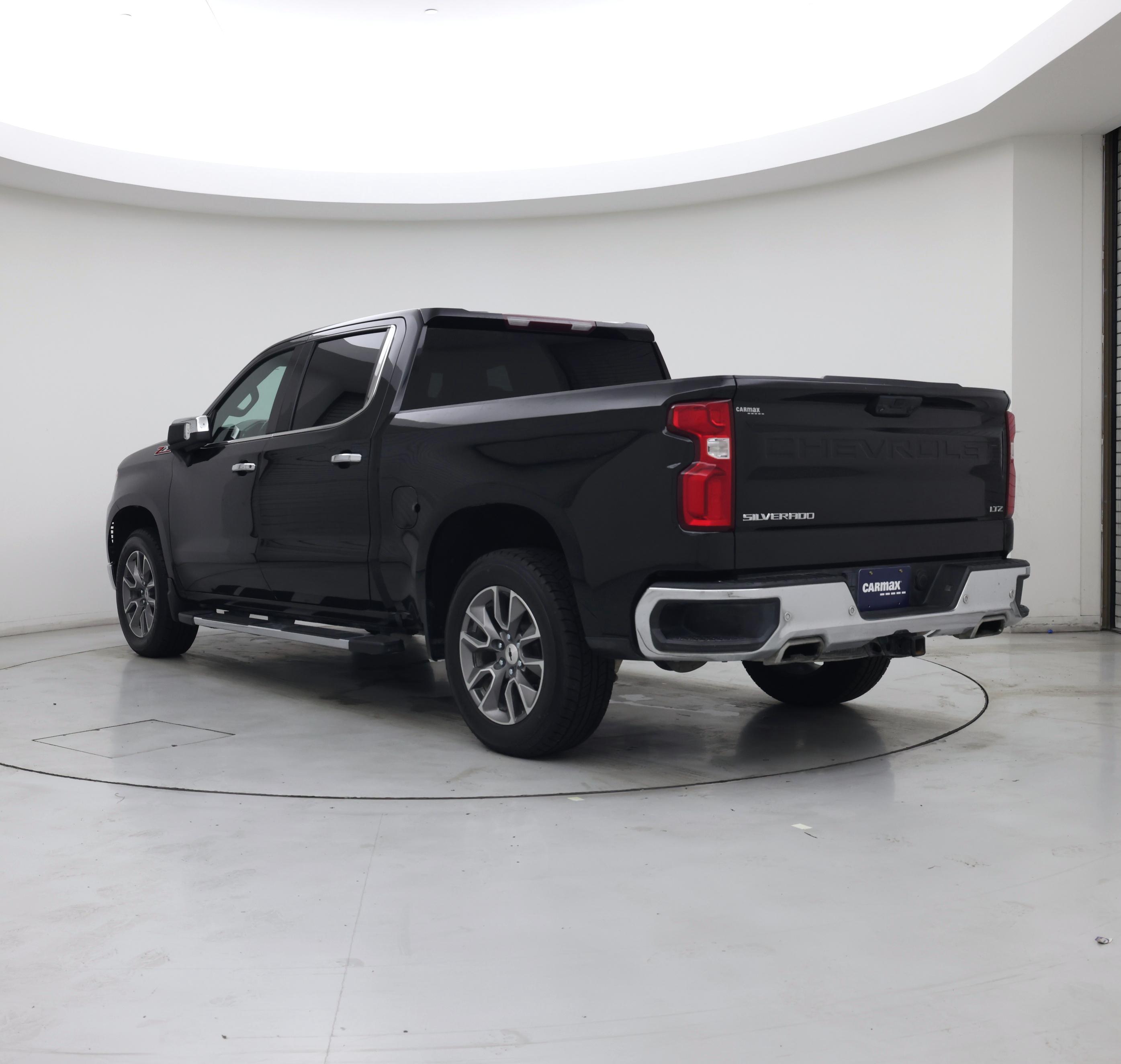 Thumbnail: 2022 Chevrolet Silverado 1500 - 2