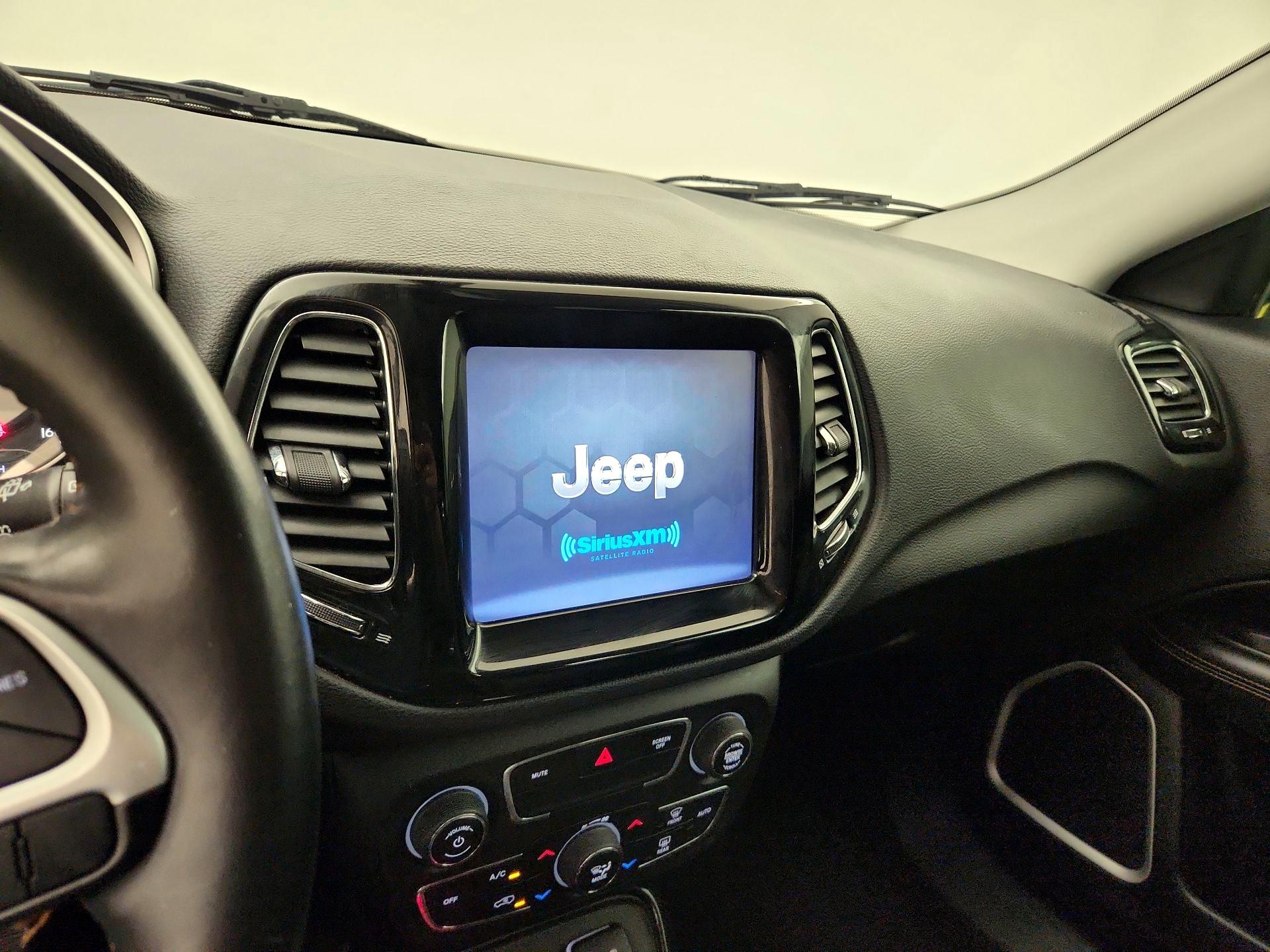 Thumbnail: 2019 Jeep Compass - 13