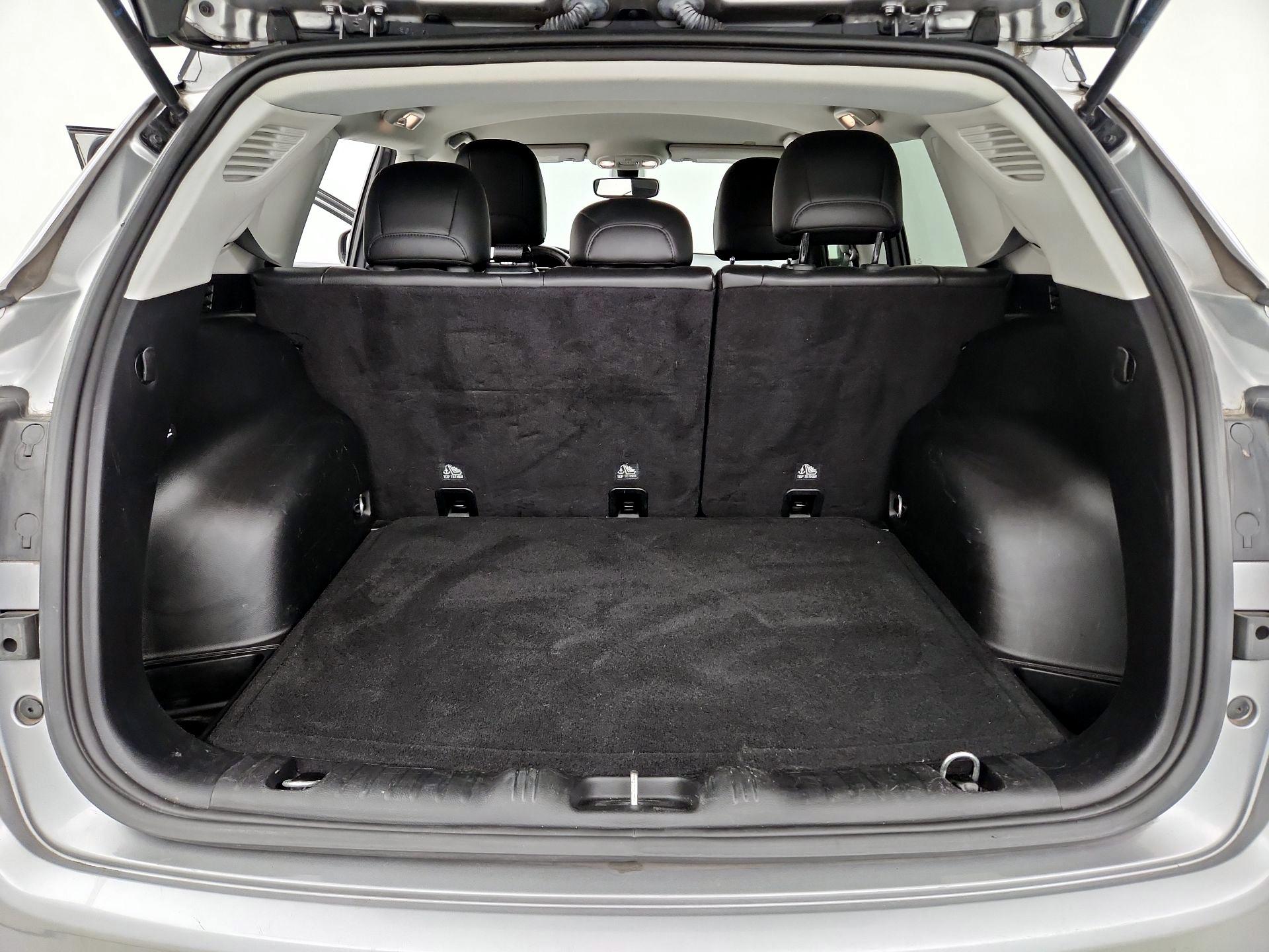 Thumbnail: 2019 Jeep Compass - 16