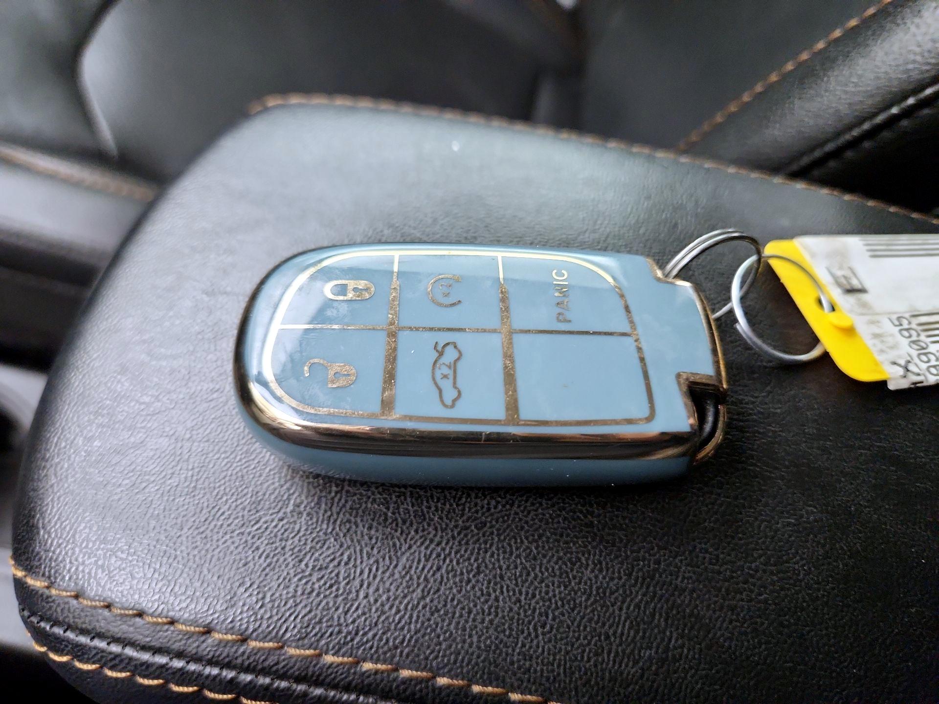 Thumbnail: 2019 Jeep Compass - 18