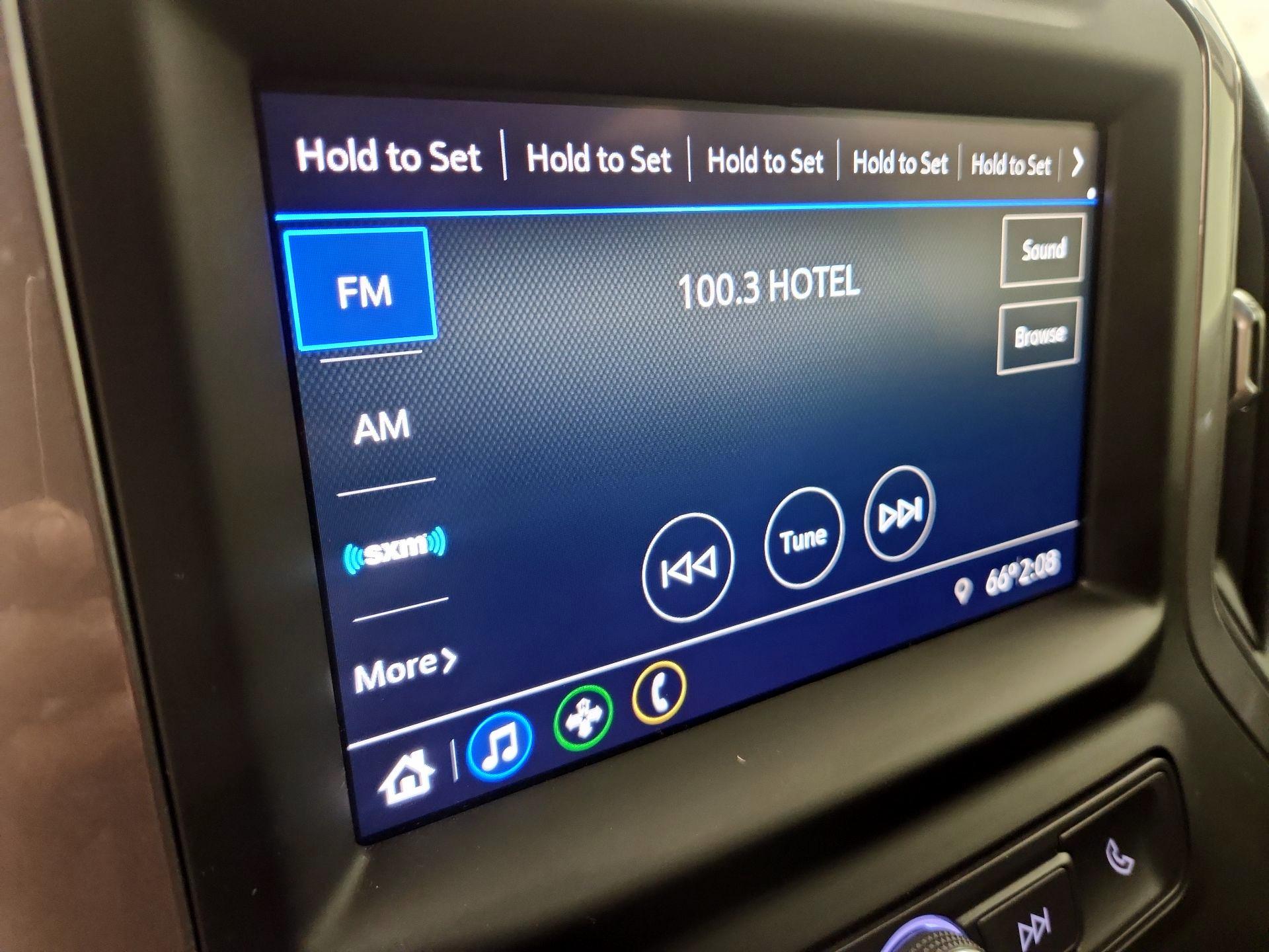 Thumbnail: 2022 Chevrolet Silverado 1500 - 15