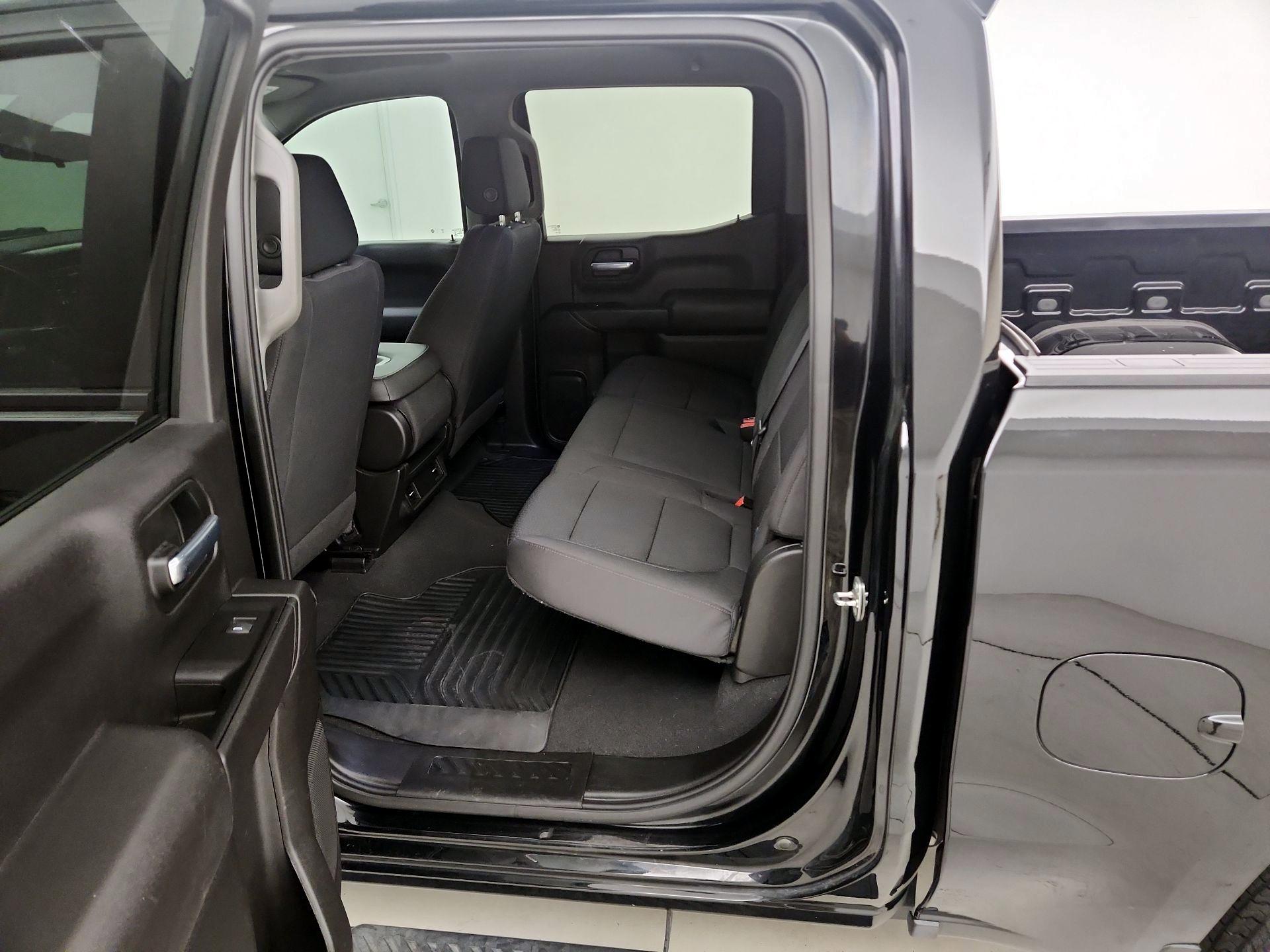 Thumbnail: 2022 Chevrolet Silverado 1500 - 19