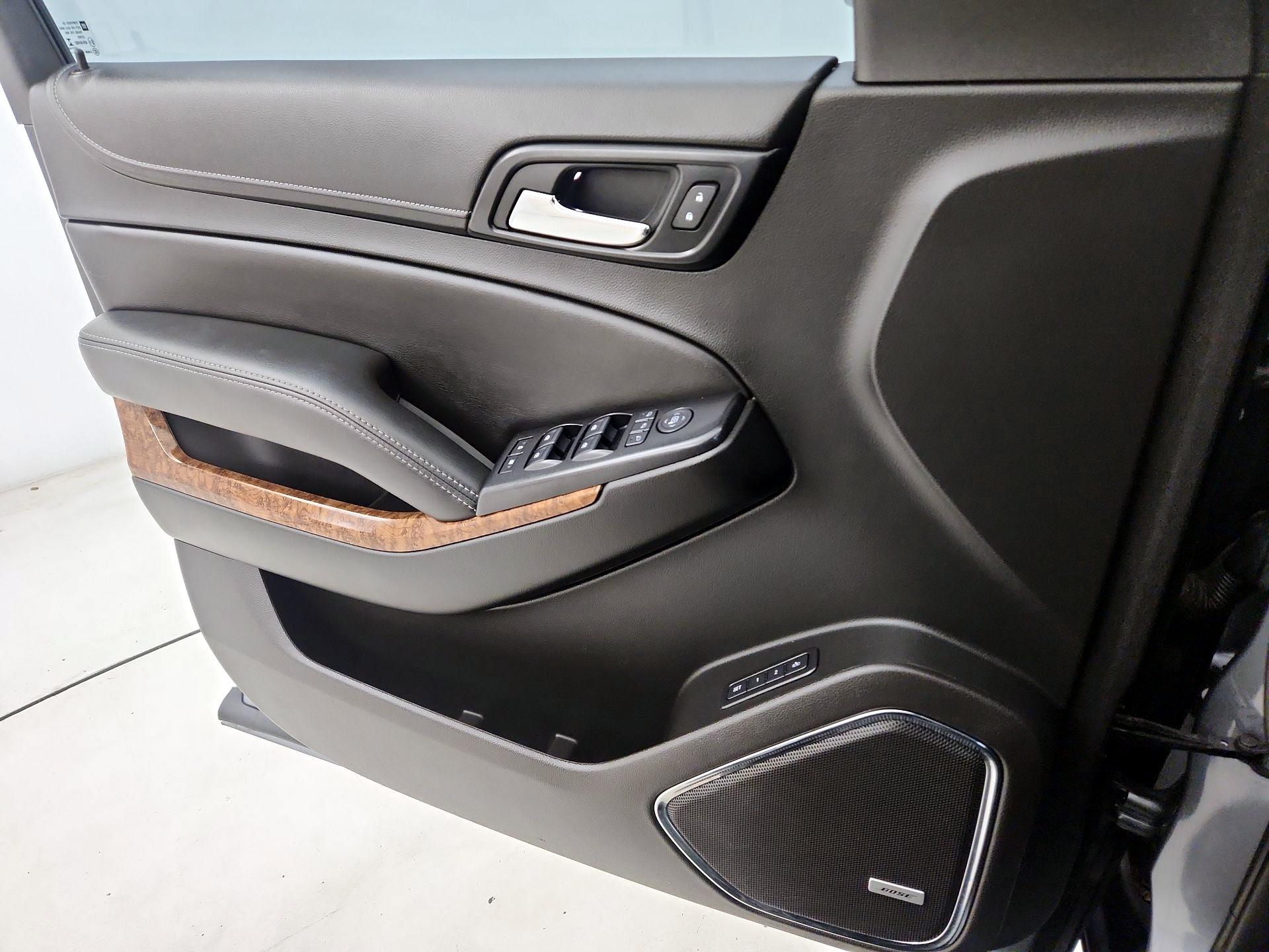 Thumbnail: 2018 Chevrolet Tahoe - 12