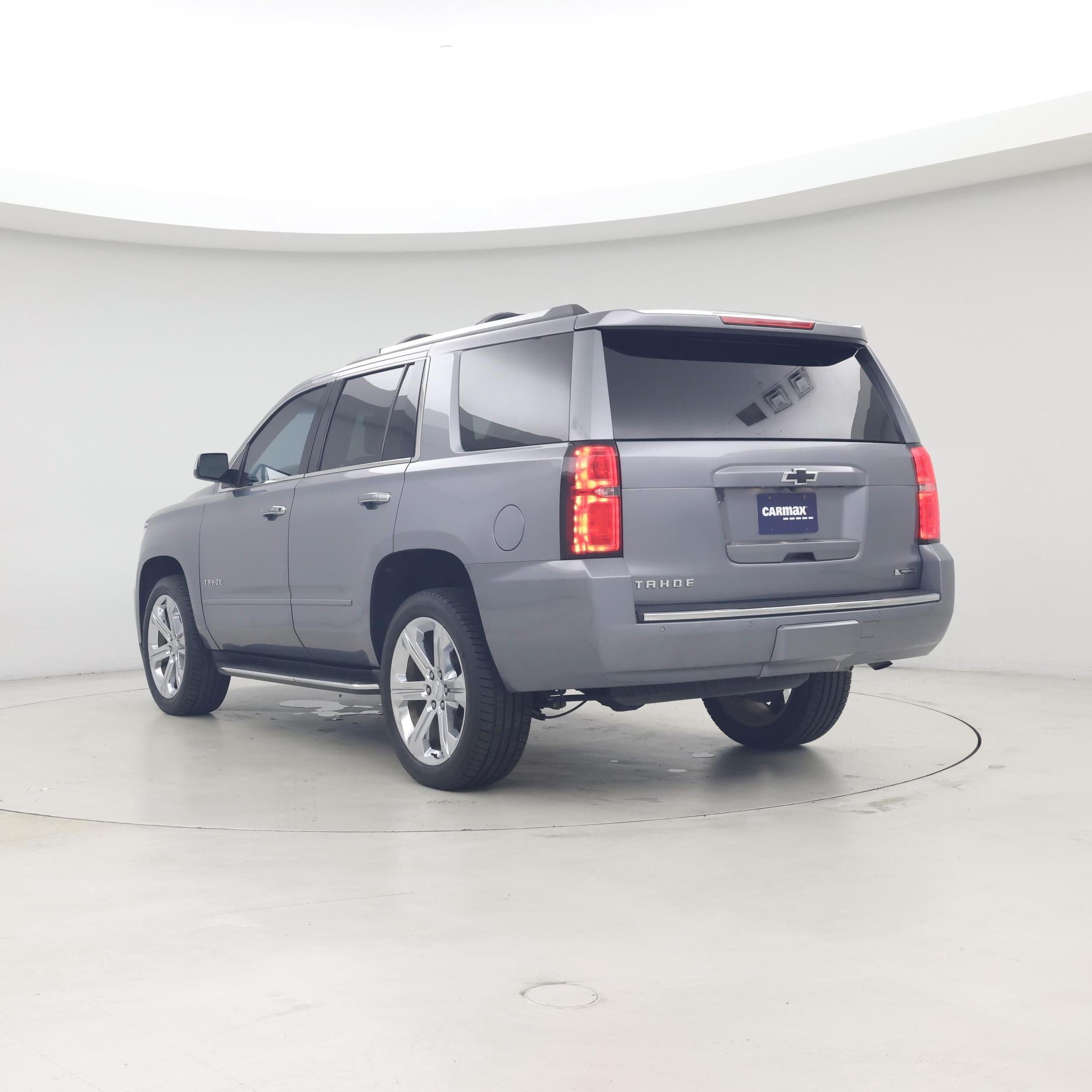 Thumbnail: 2018 Chevrolet Tahoe - 2