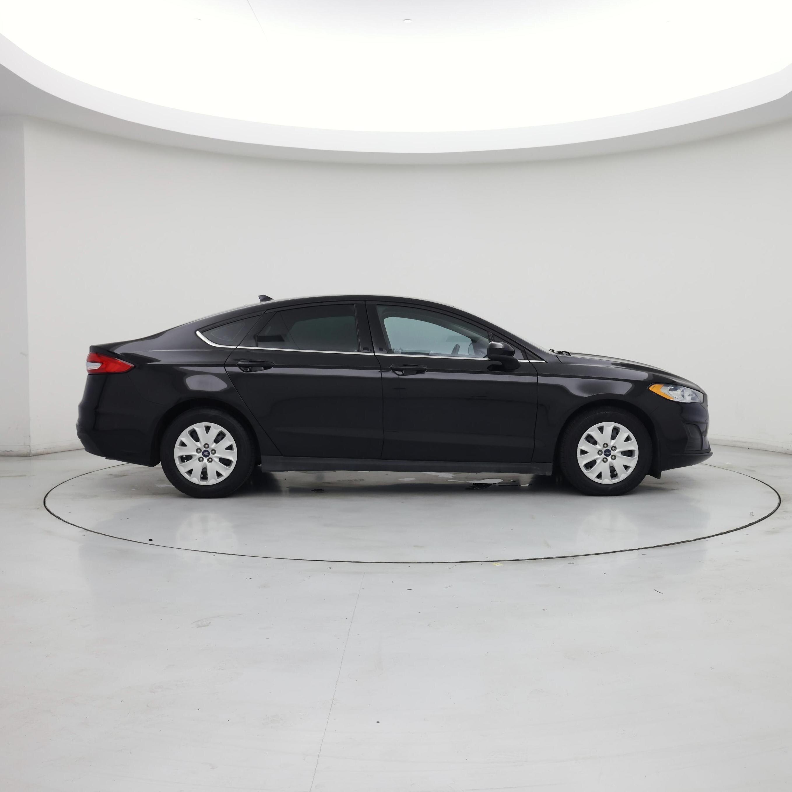 Thumbnail: 2020 Ford Fusion - 7