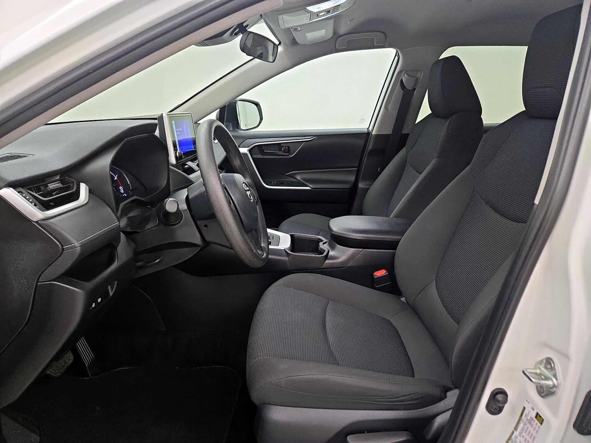 Thumbnail: 2024 Toyota RAV4 - 11