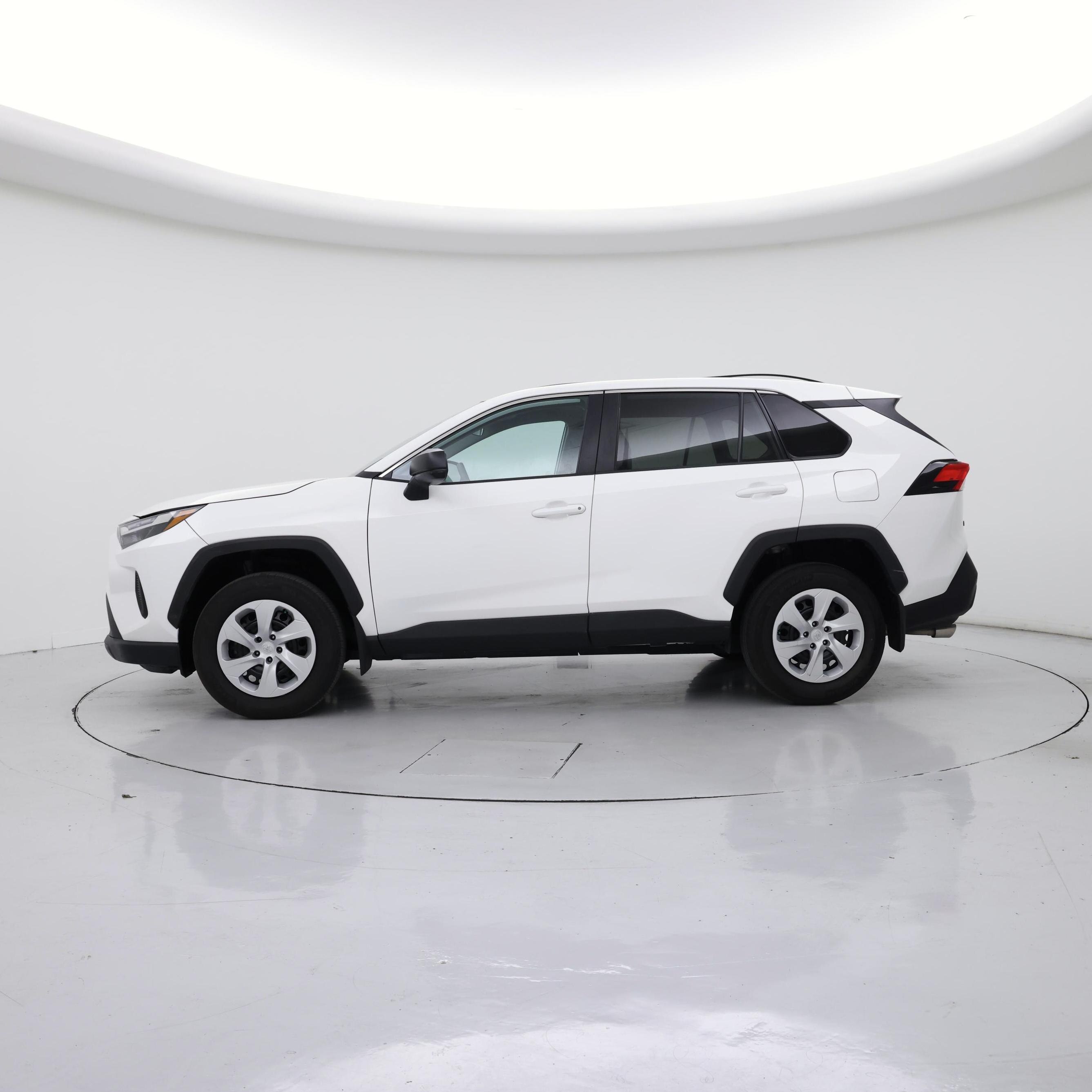 Thumbnail: 2024 Toyota RAV4 - 3