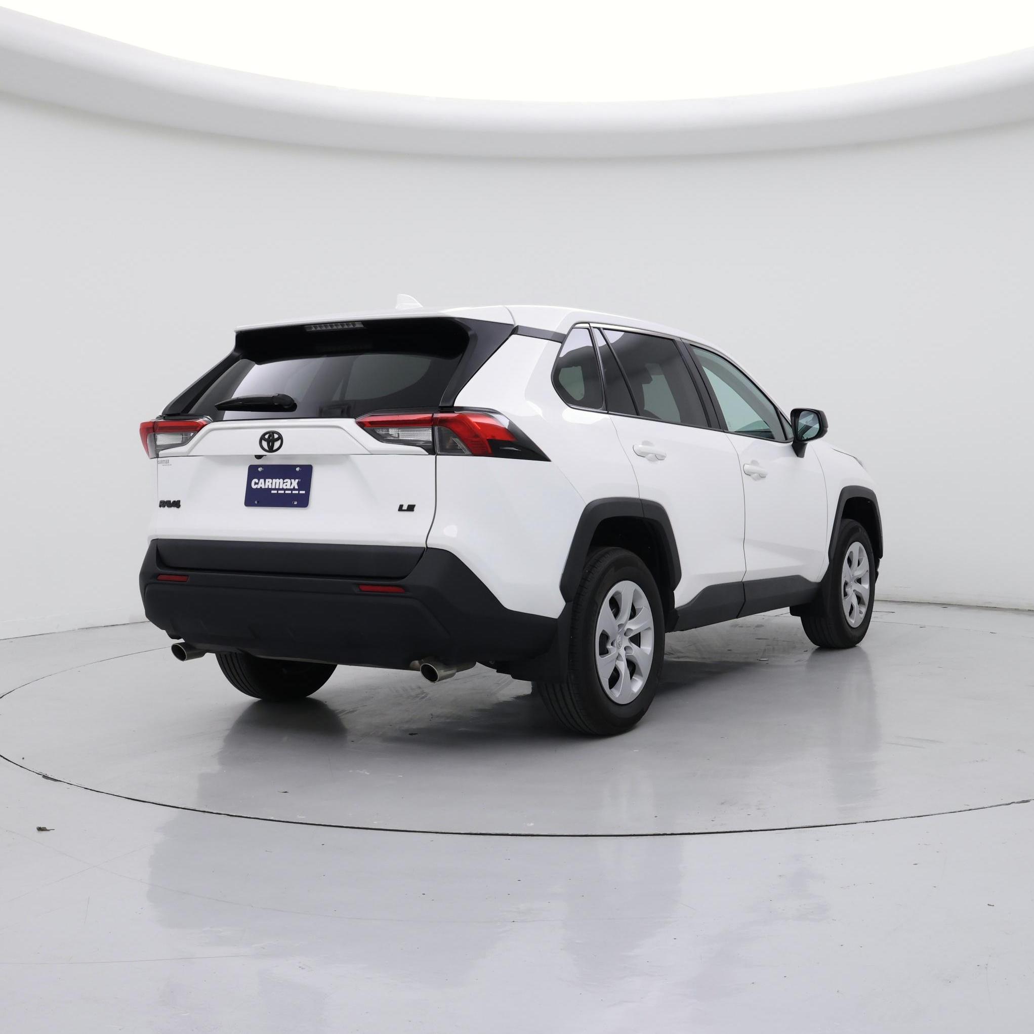 Thumbnail: 2024 Toyota RAV4 - 8
