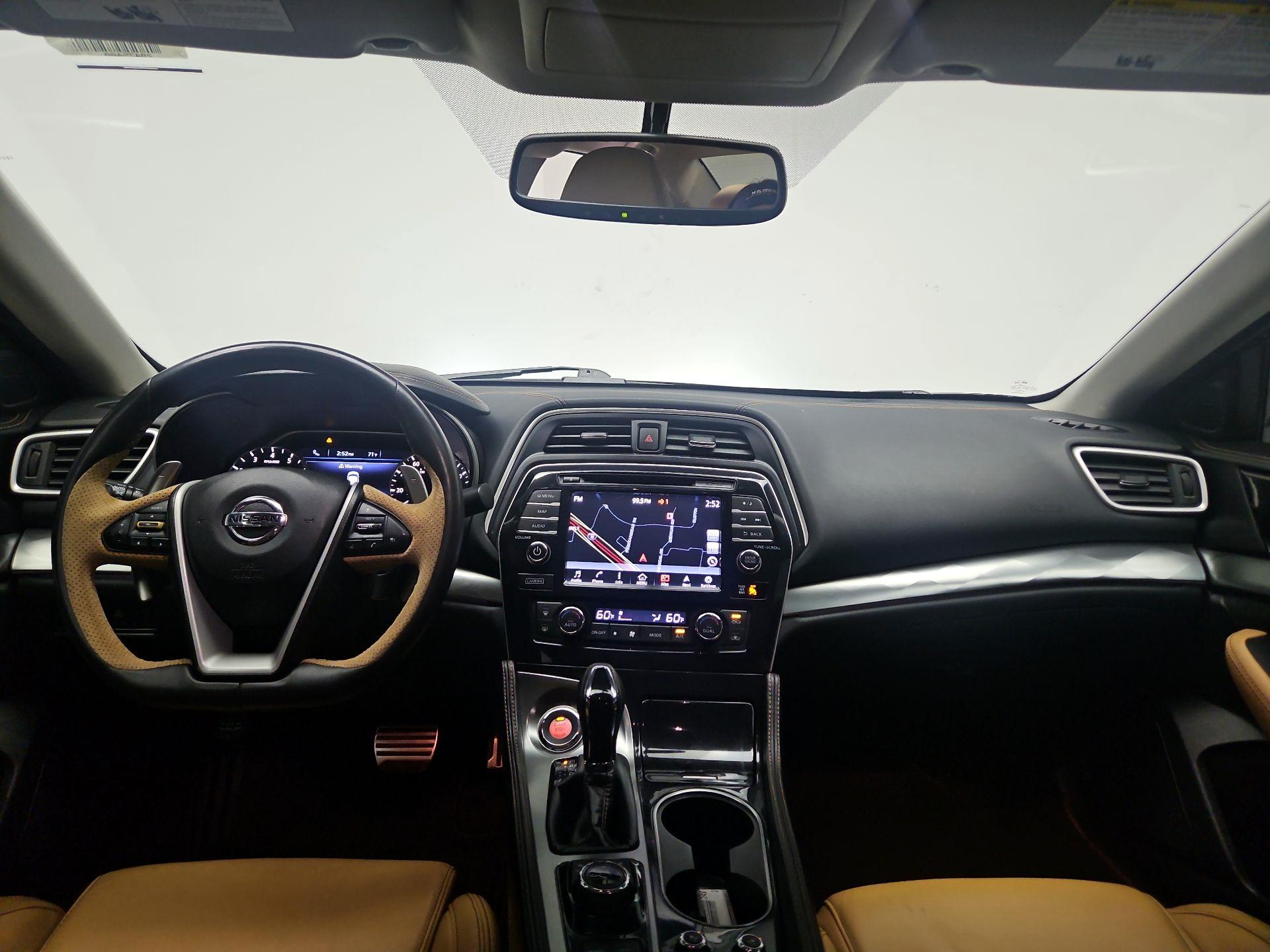 Thumbnail: 2016 Nissan Maxima - 9