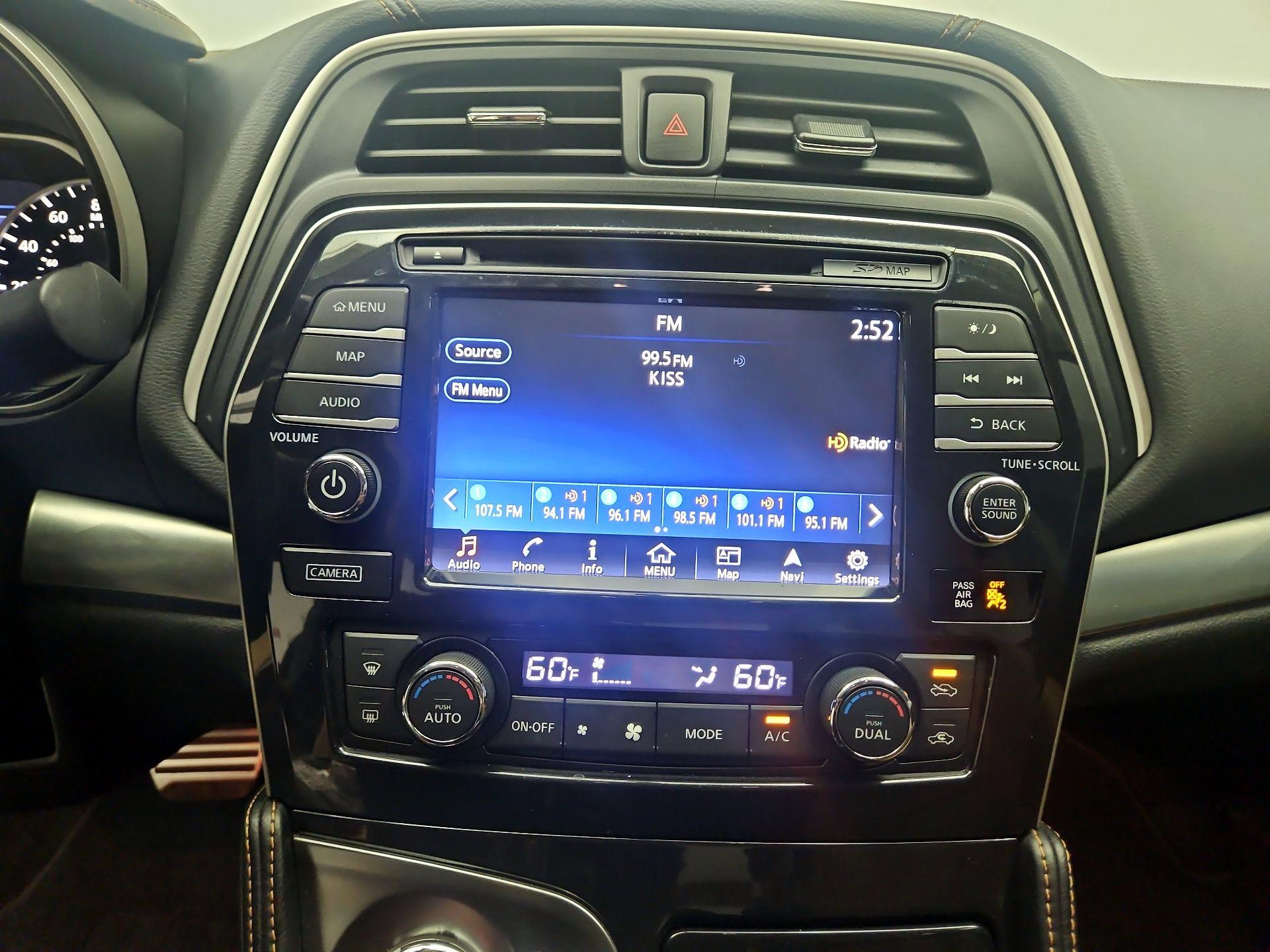 Thumbnail: 2016 Nissan Maxima - 16