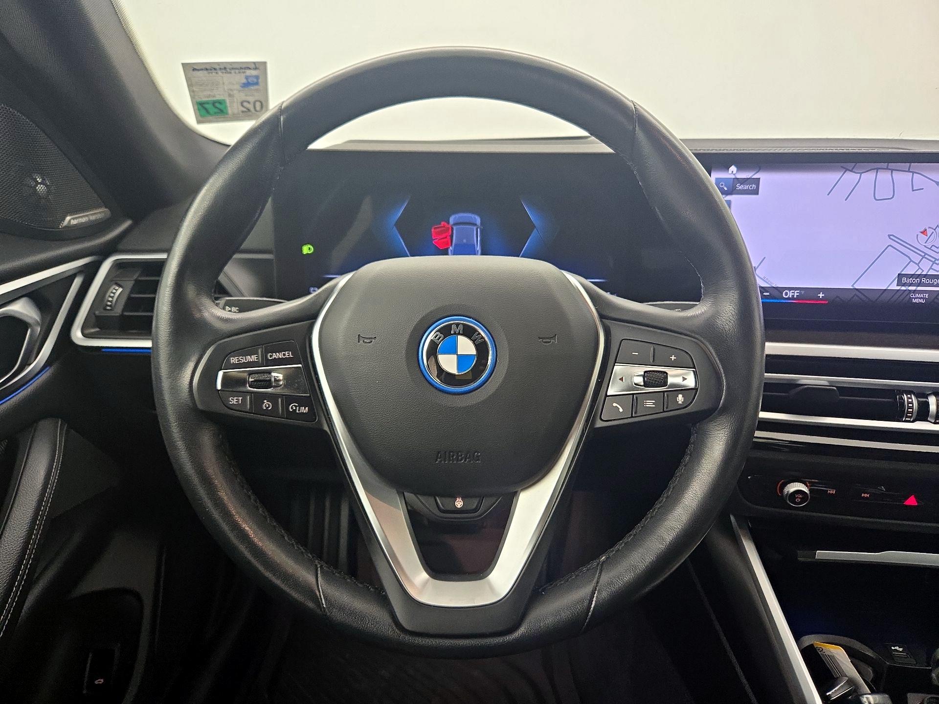 Thumbnail: 2023 BMW i4 - 10