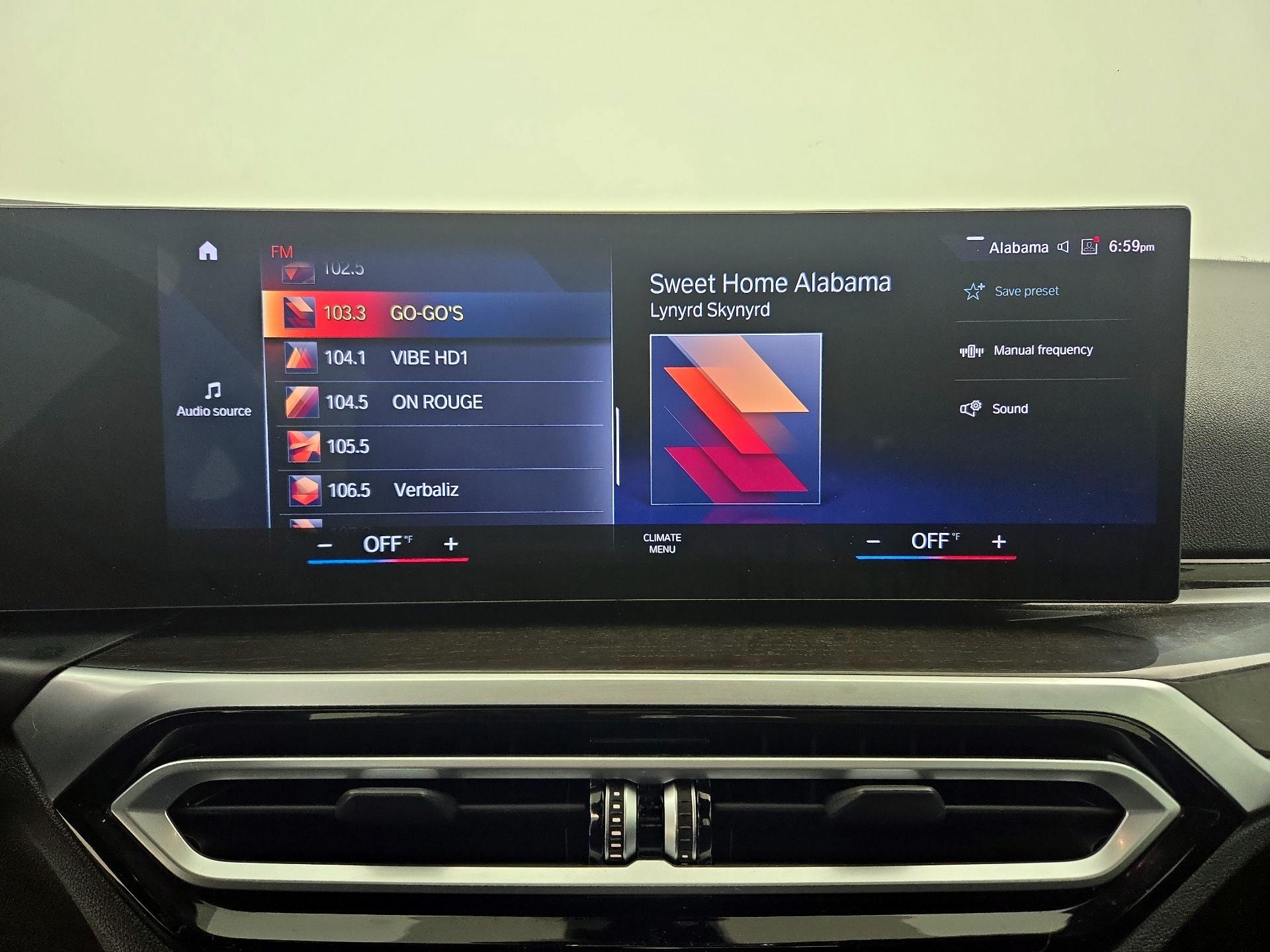 Thumbnail: 2023 BMW i4 - 16