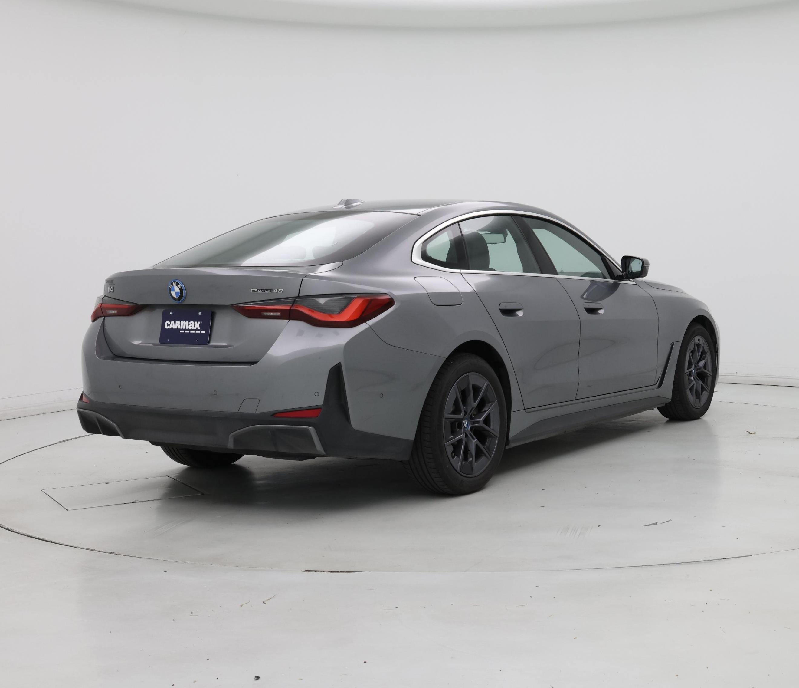 Thumbnail: 2023 BMW i4 - 8