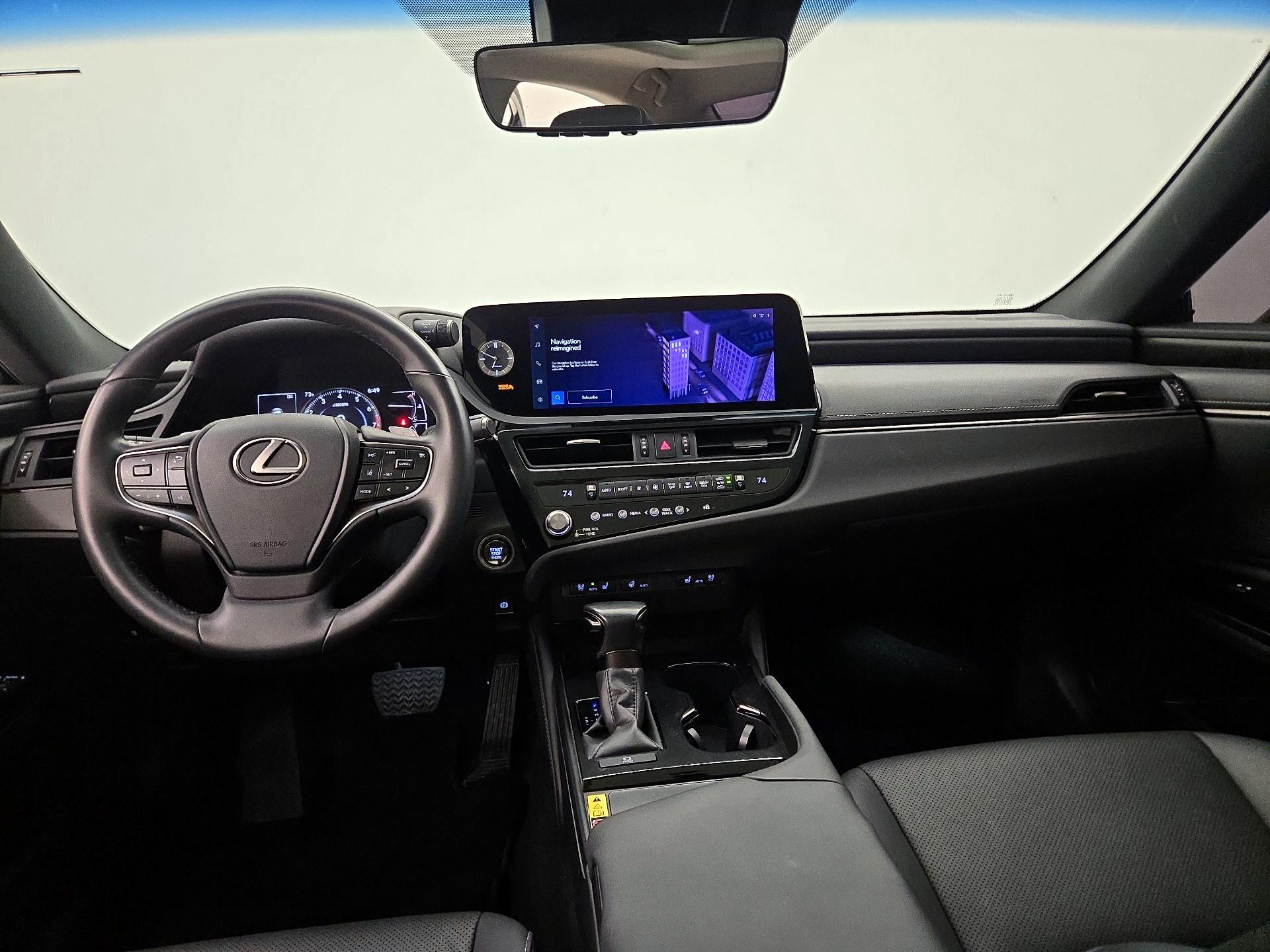 Thumbnail: 2023 Lexus ES - 9