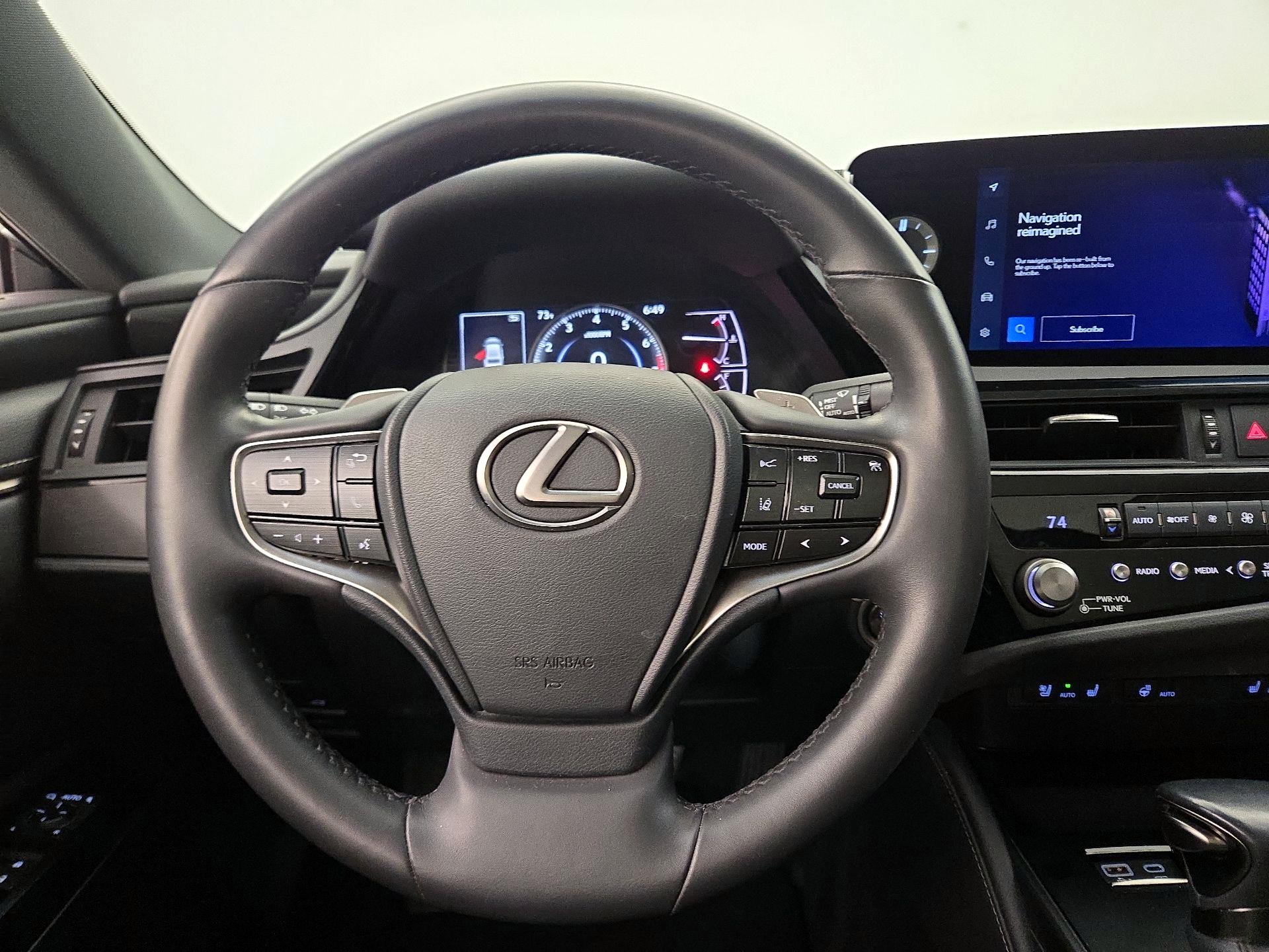 Thumbnail: 2023 Lexus ES - 10