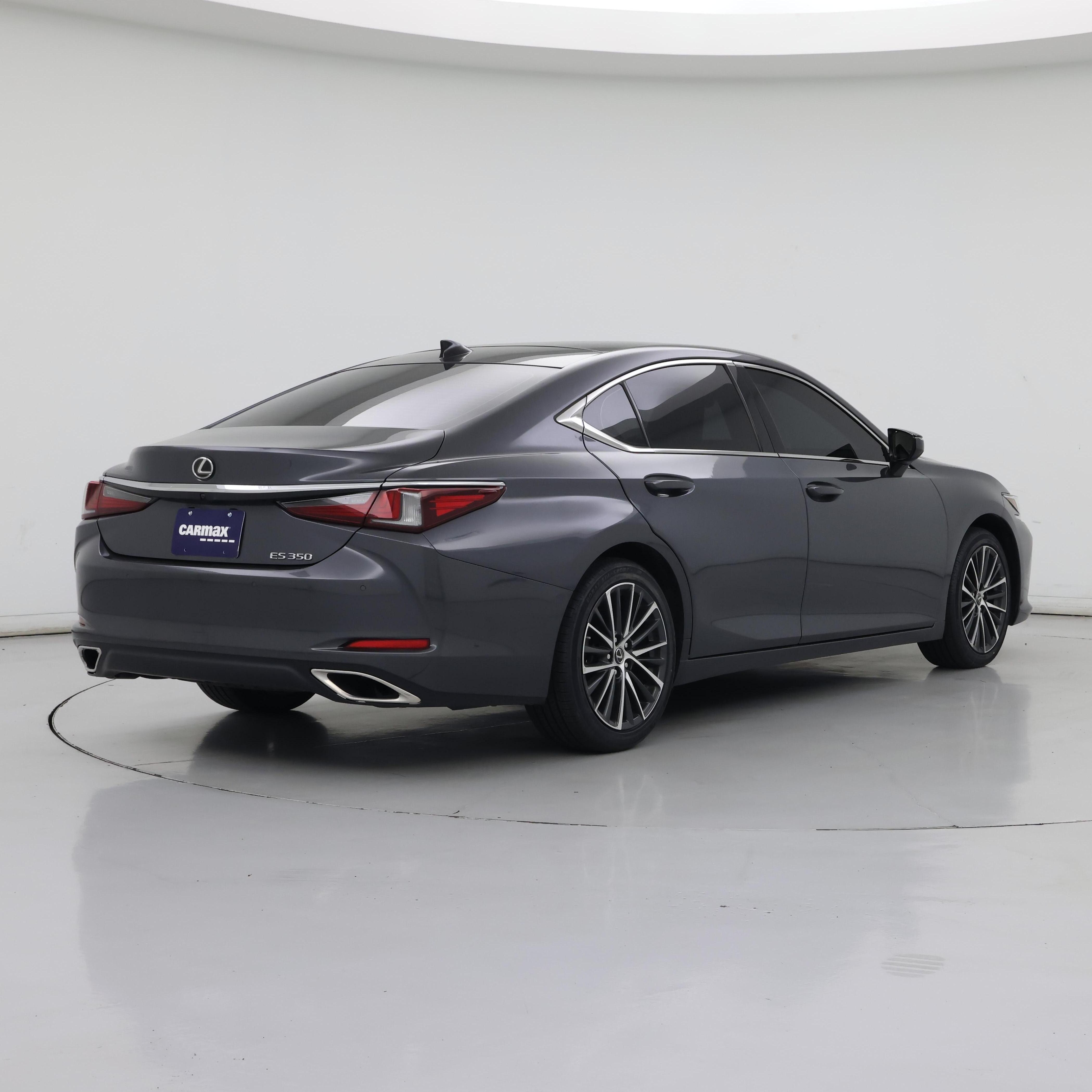 Thumbnail: 2023 Lexus ES - 8