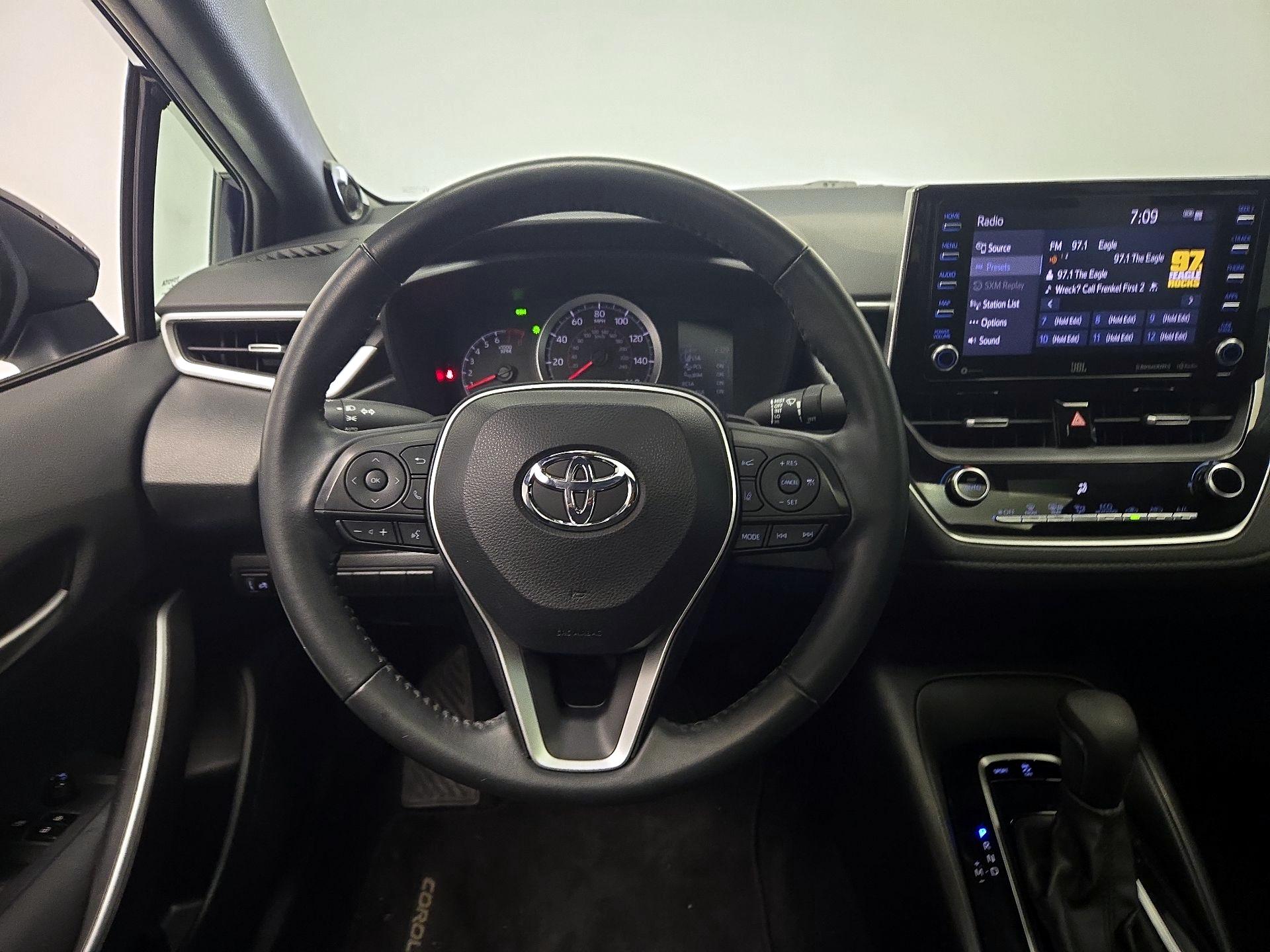 Thumbnail: 2021 Toyota Corolla - 10