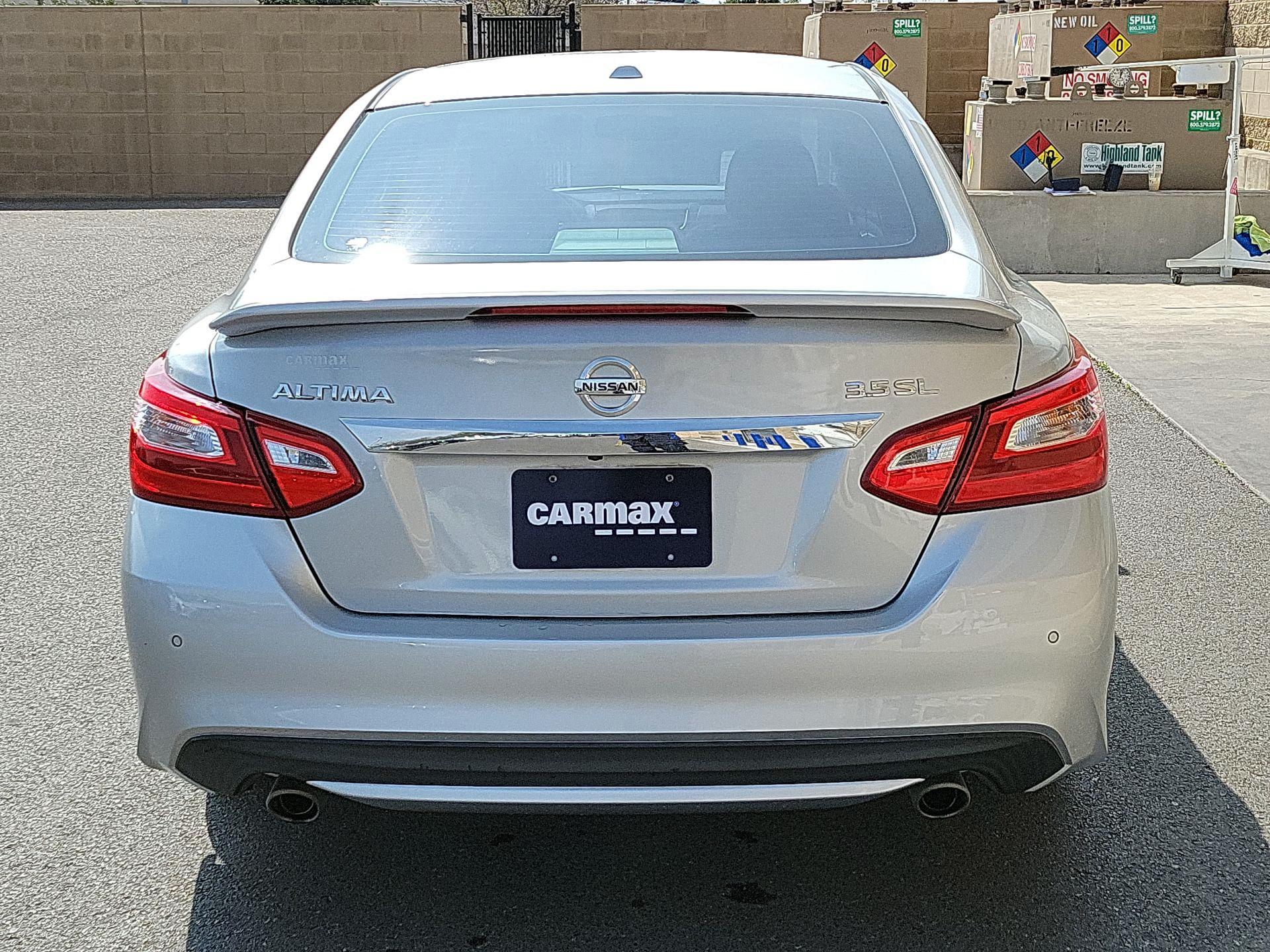 Thumbnail: 2017 Nissan Altima - 6