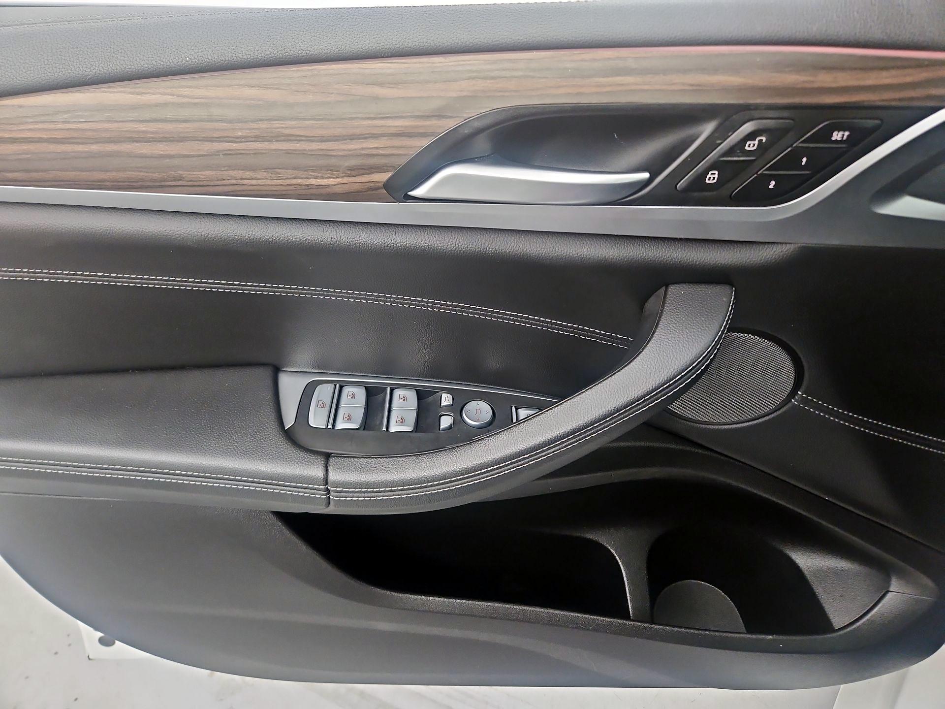 Thumbnail: 2021 BMW X3 - 12